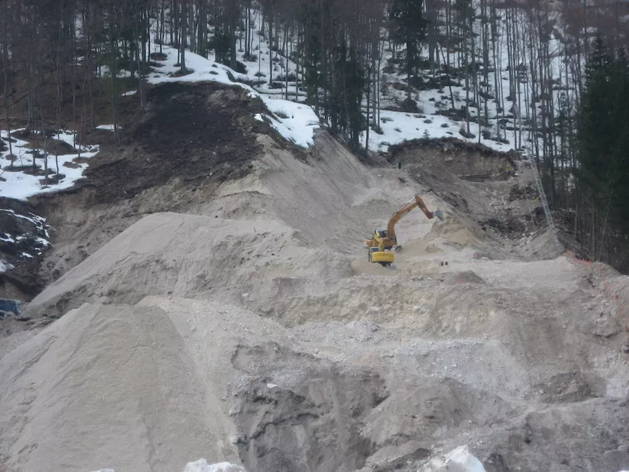 Apus, Izvedba del na težko dostopnih terenih - Planica 63
