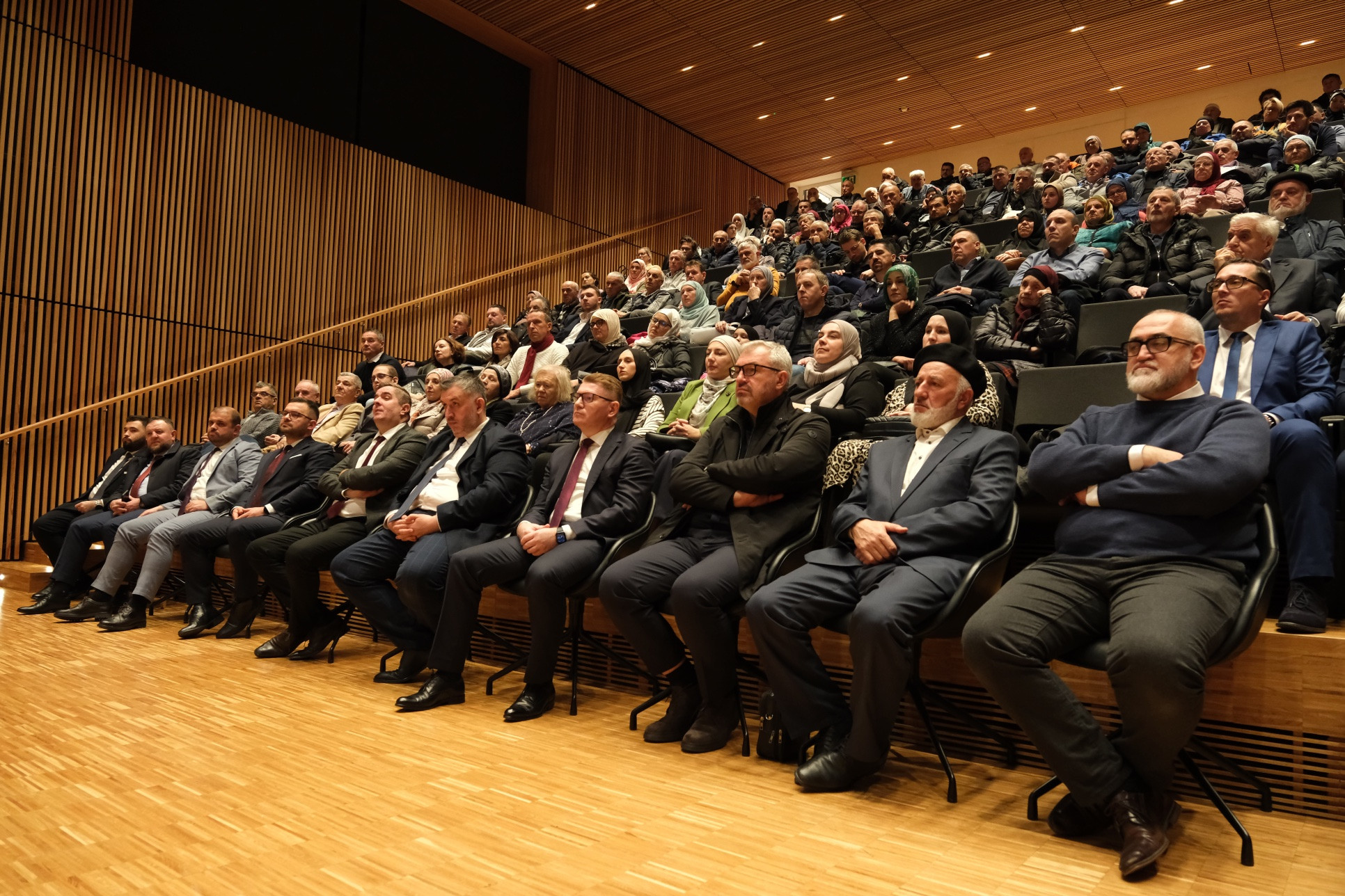 Okrogla miza ob zaključku projekta »Naše zgodbe: muslimani med nami«