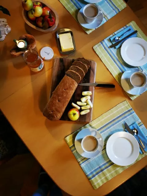 Tradicionalni slovenski zajtrk