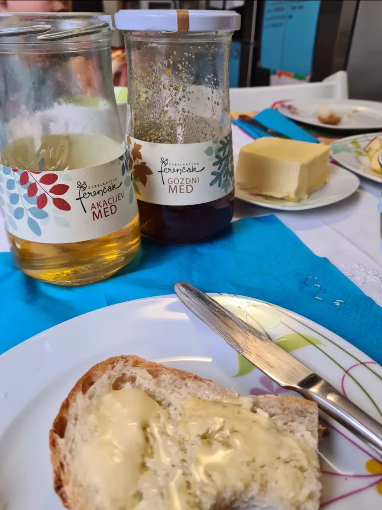 Tradicionalni slovenski zajtrk