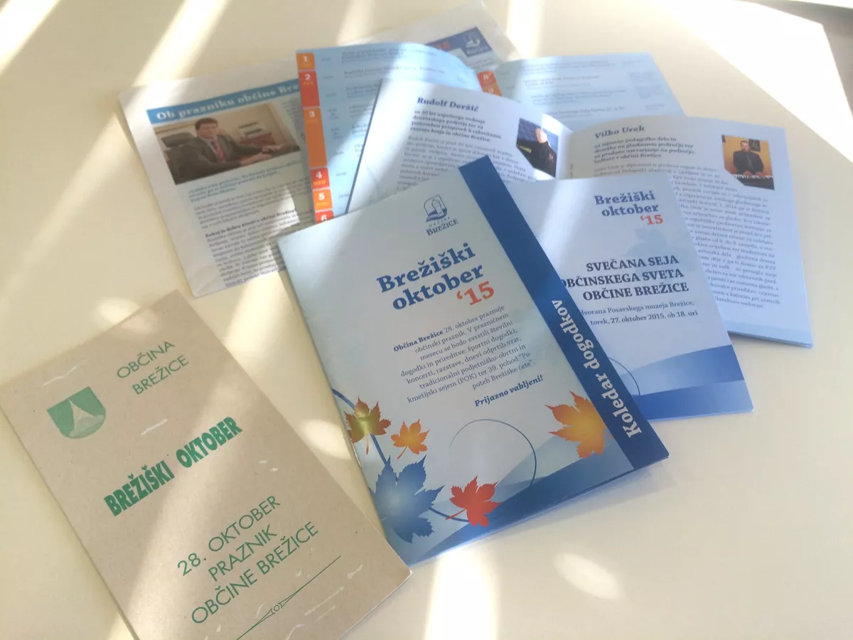 Brežiški oktober 1995 / 2015 v dizajnu