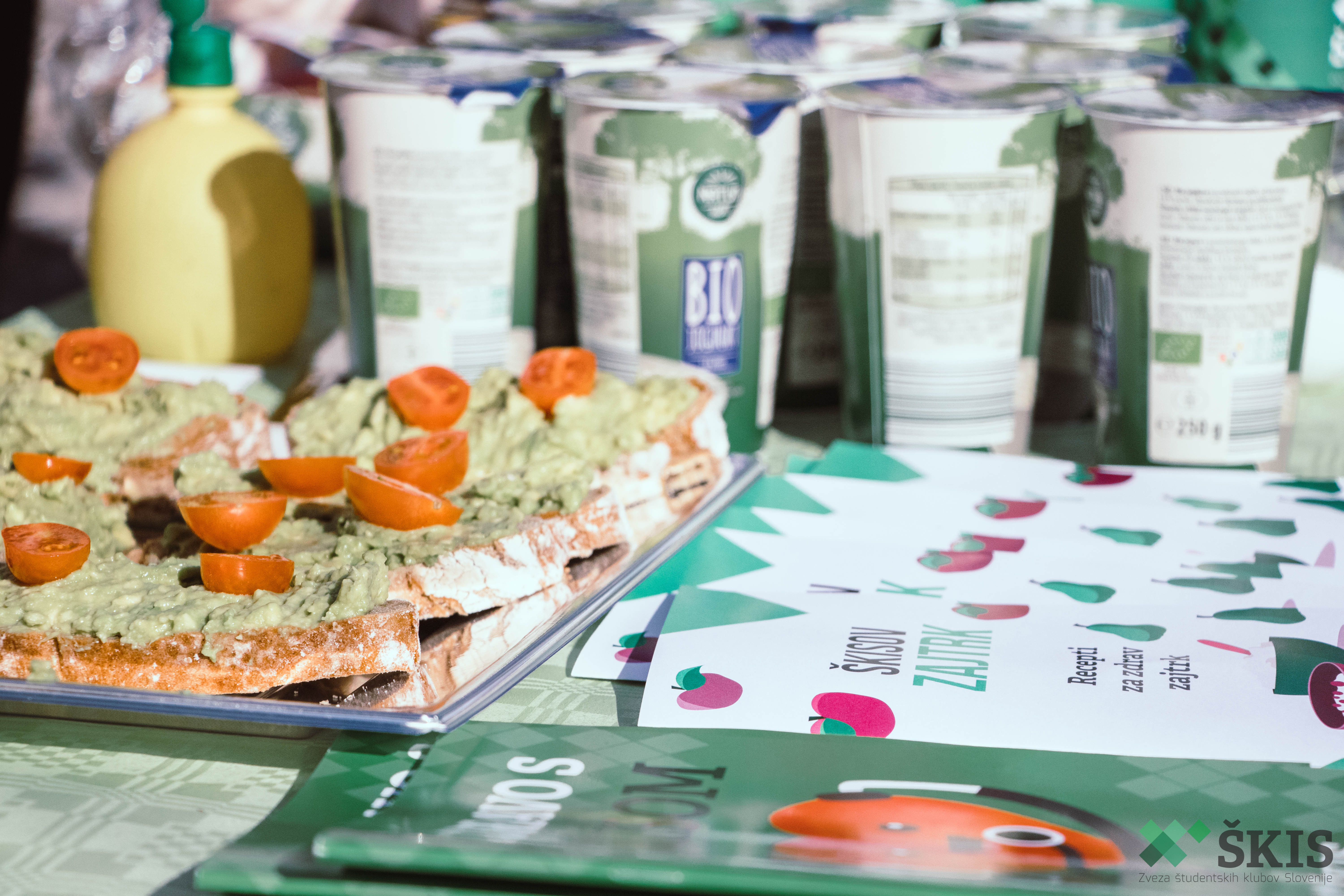 Ne zamudite Škisovega zajtrka!