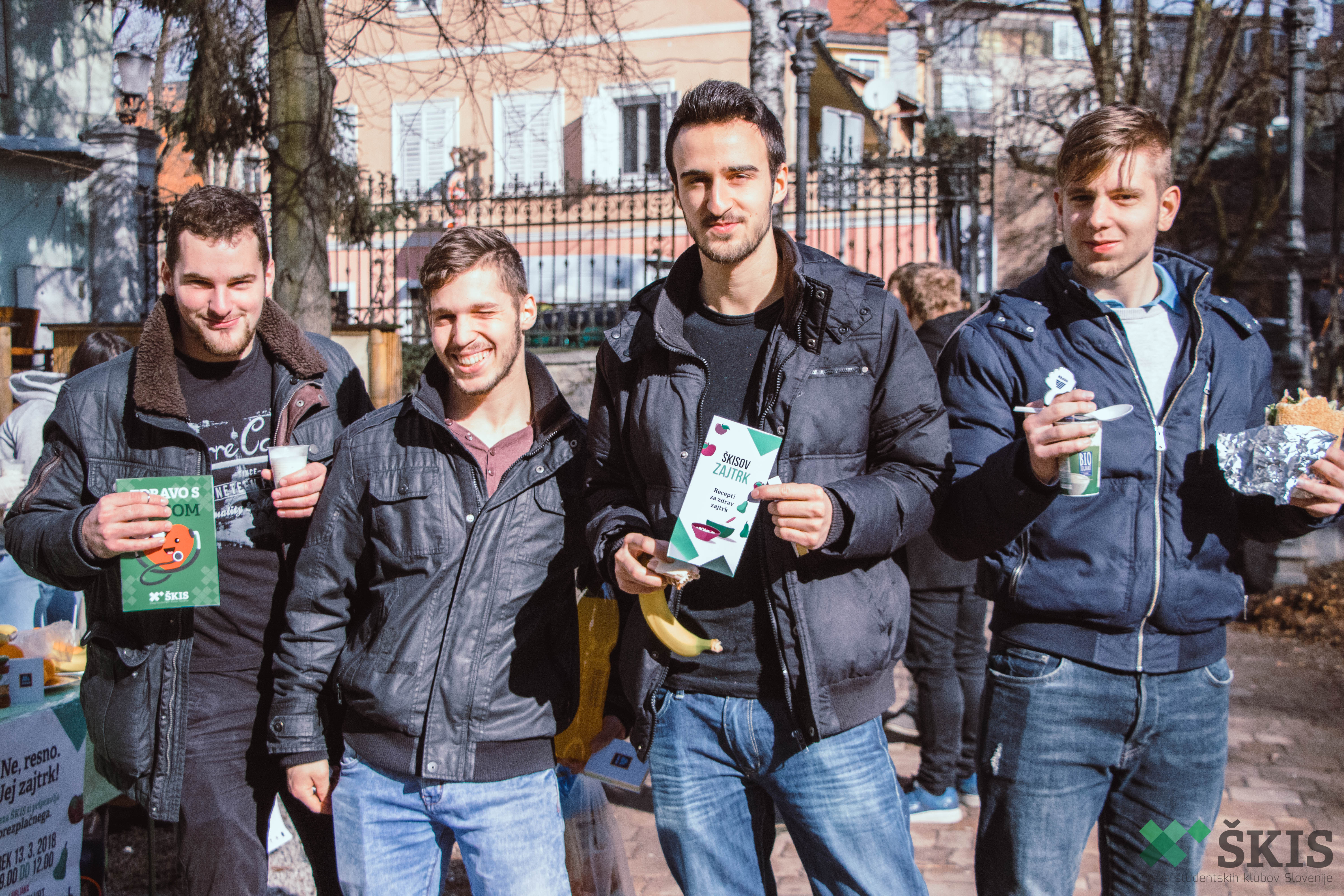 Ne zamudite Škisovega zajtrka!