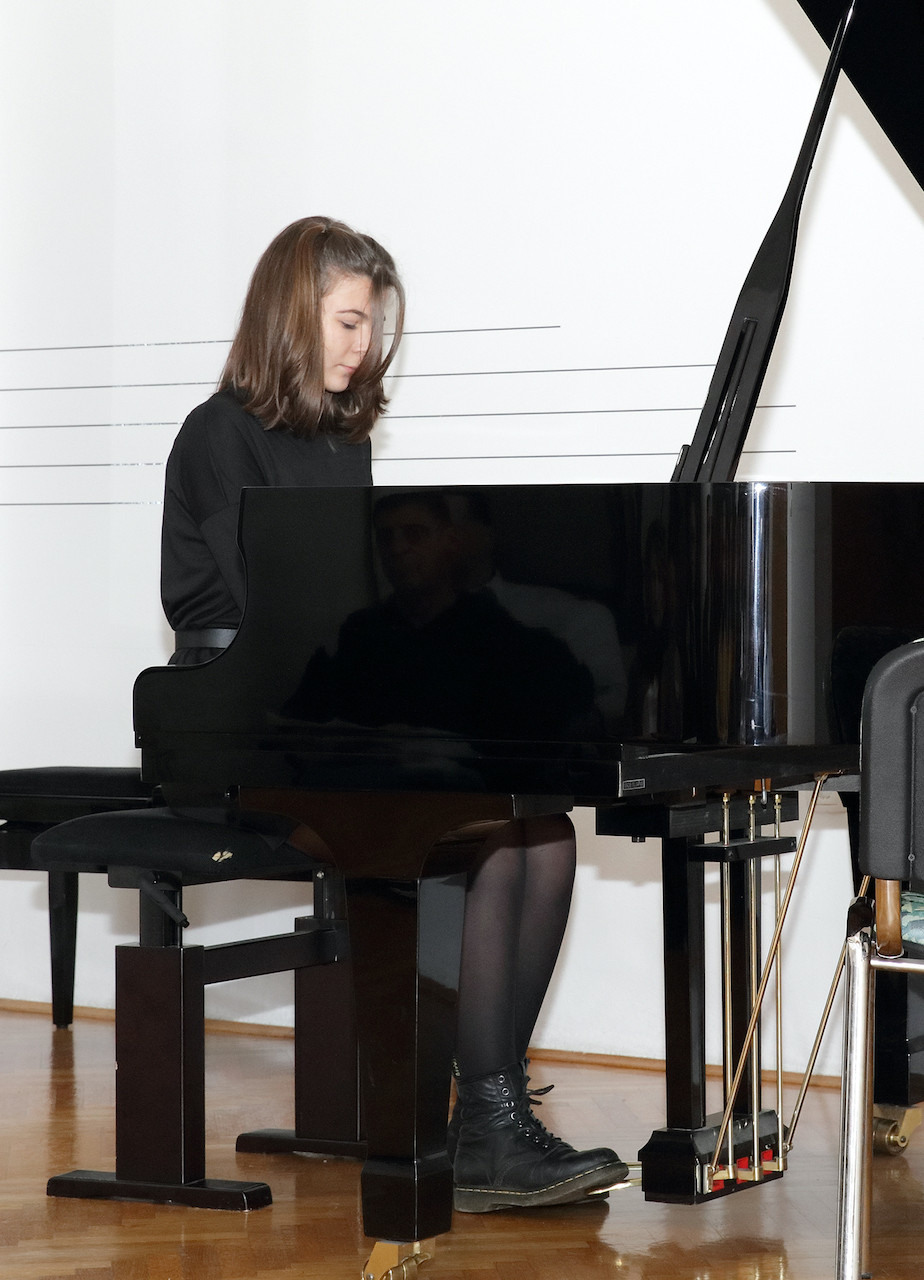 Božično-novoletni koncert nekdanjih učencev 2019