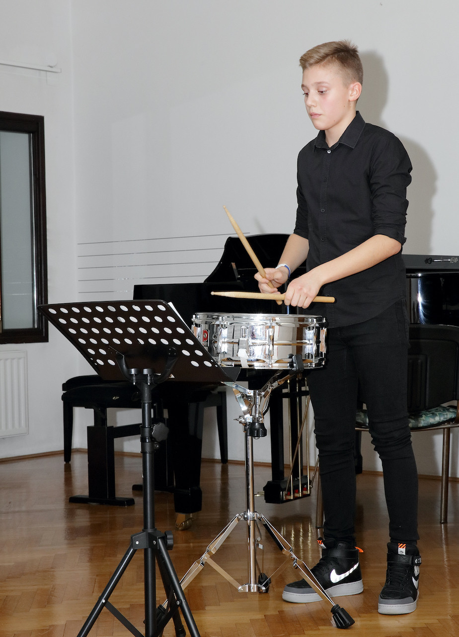 Božično-novoletni koncert nekdanjih učencev 2019