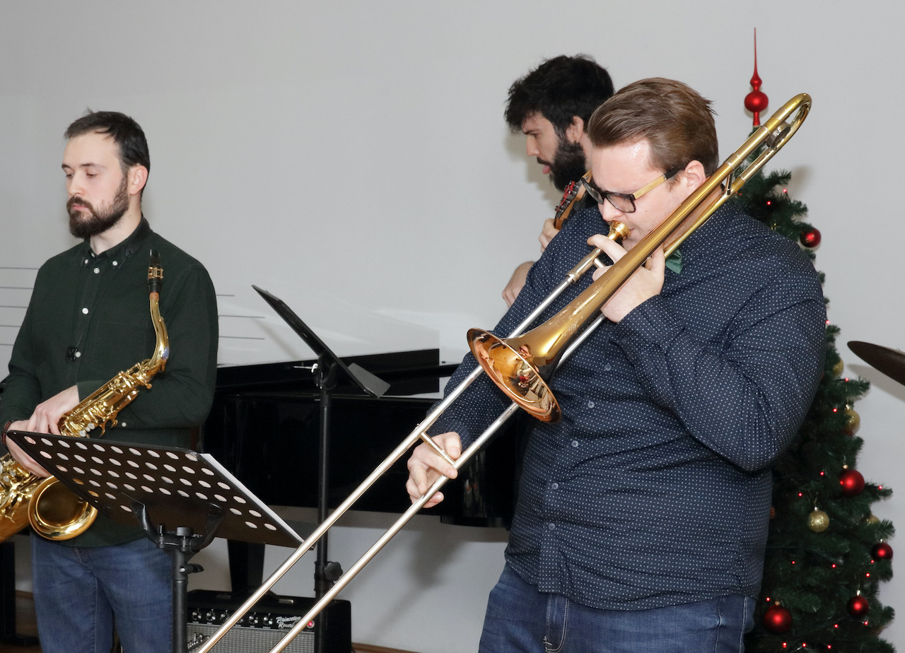 Božično-novoletni koncert nekdanjih učencev 2019