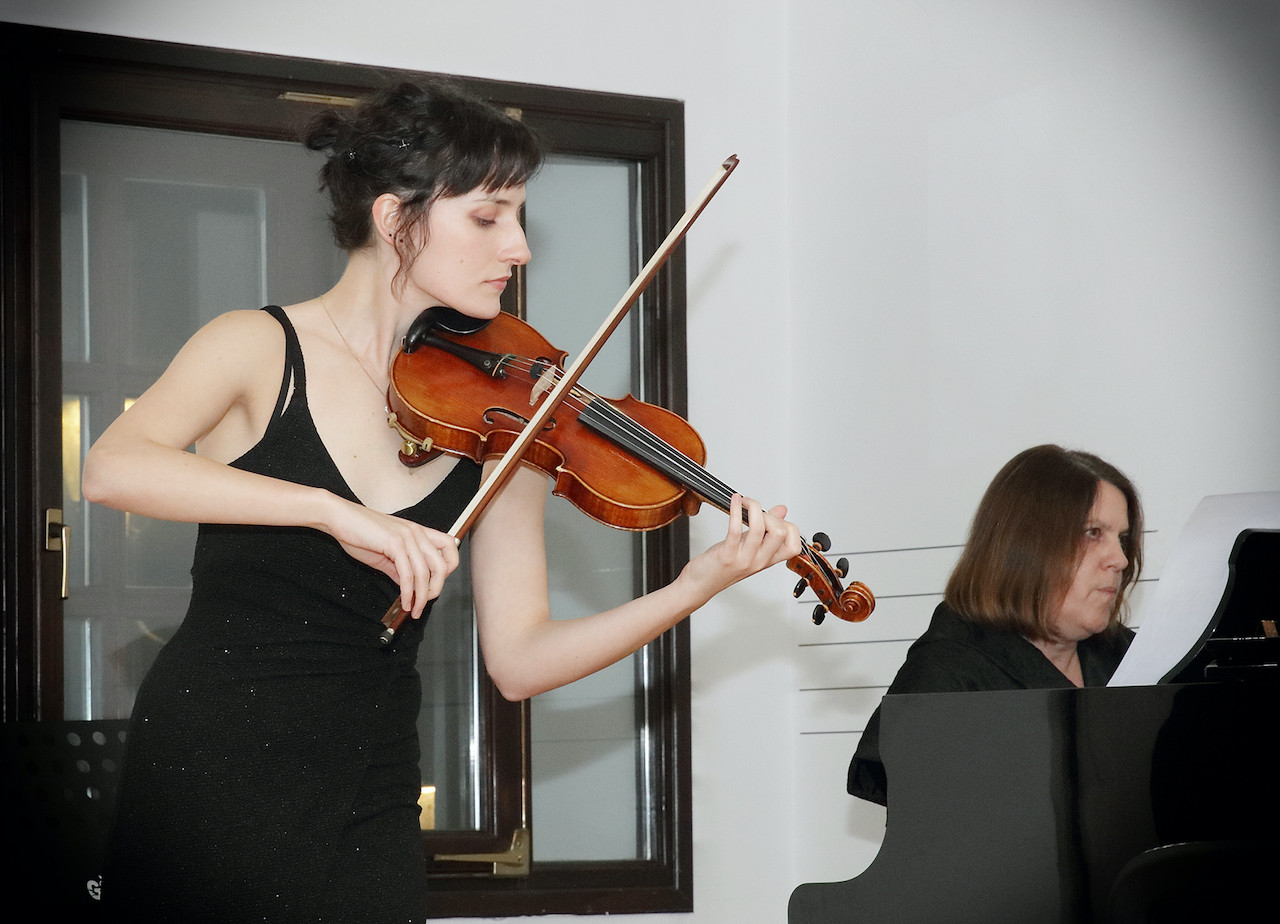 Božično-novoletni koncert nekdanjih učencev 2019