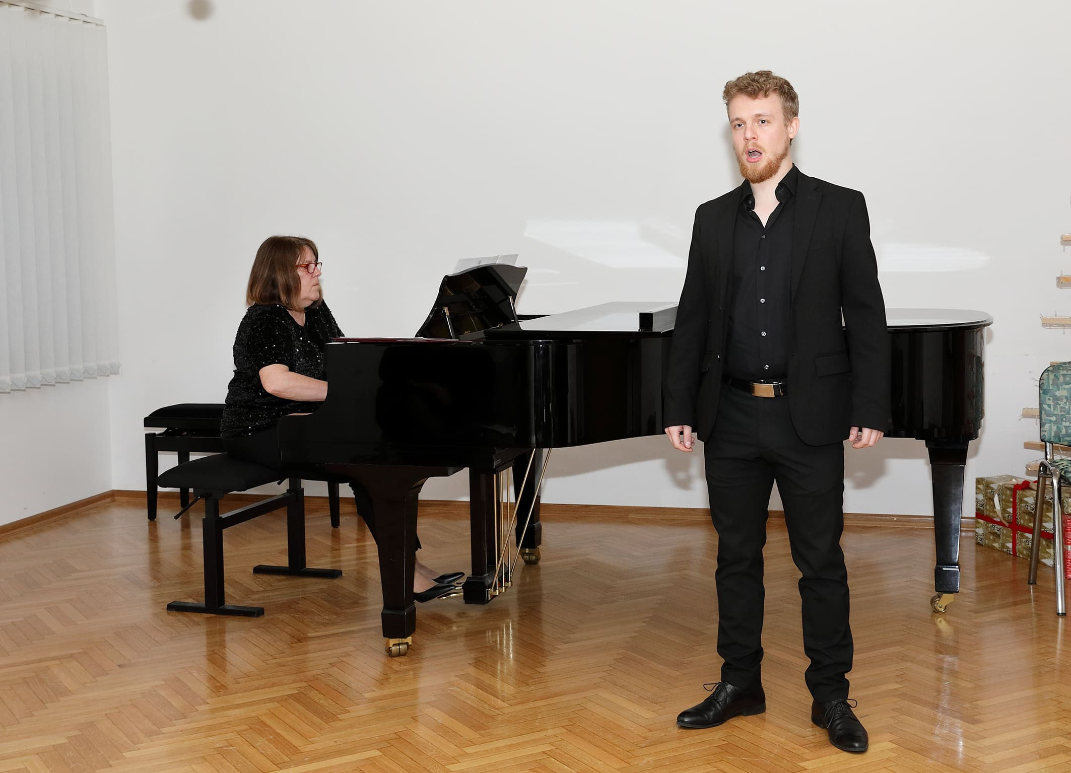 Božično-novoletni koncert nekdanjih učencev 2025