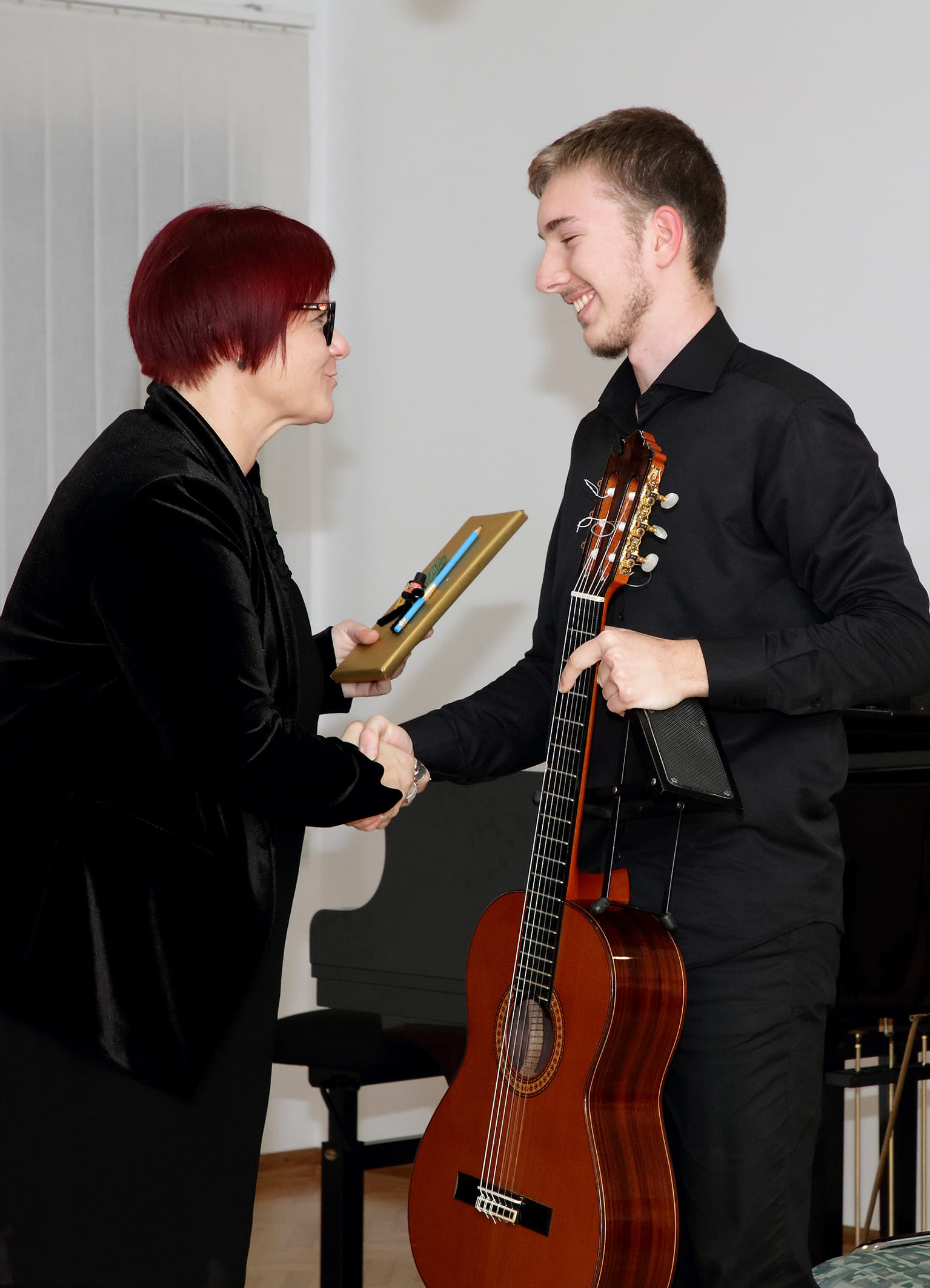 Božično novoletni koncert nekdanjih učencev GŠ Brežice