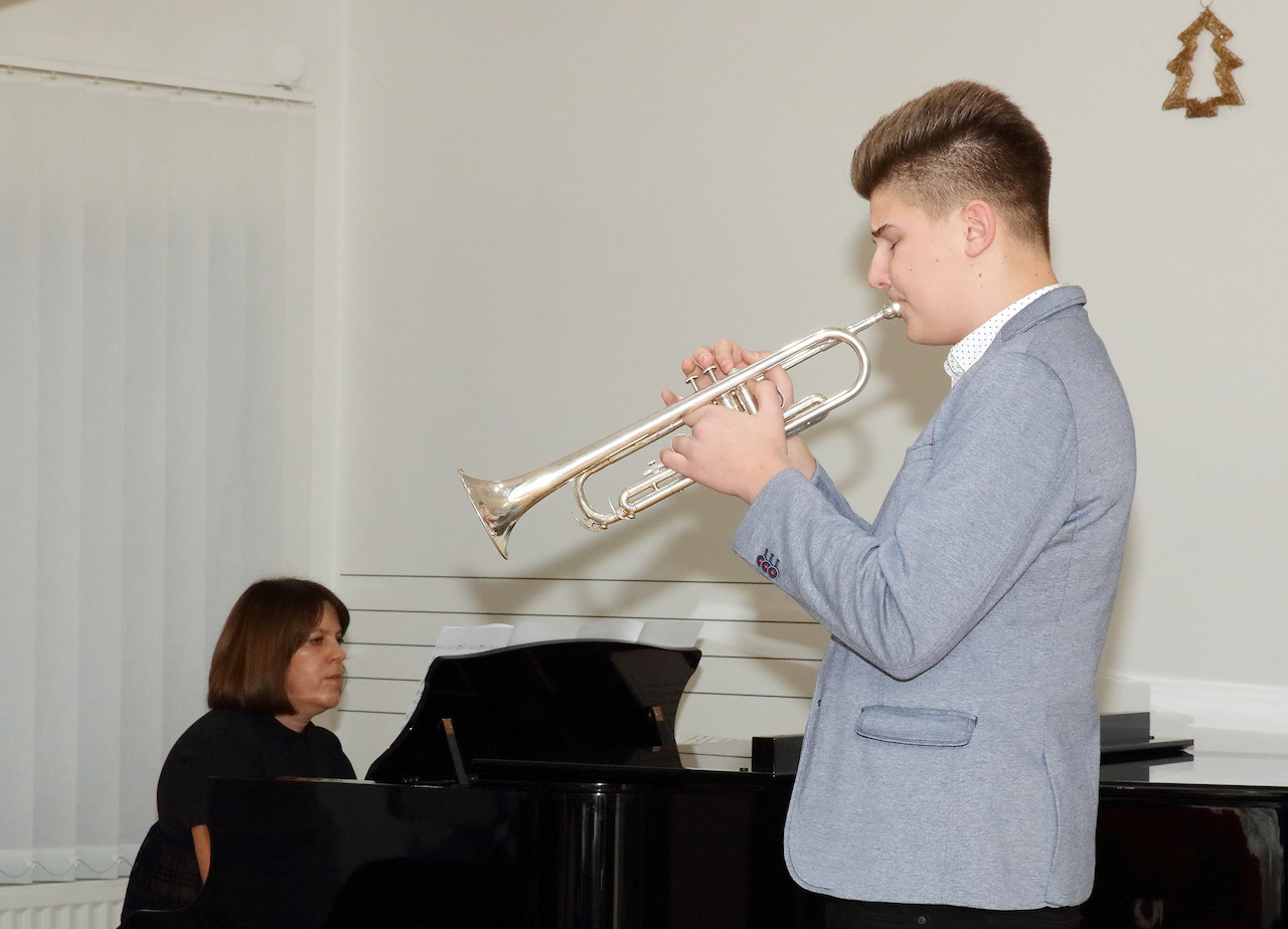 Božično-novoletni koncert učencev GŠ Brežice 2018