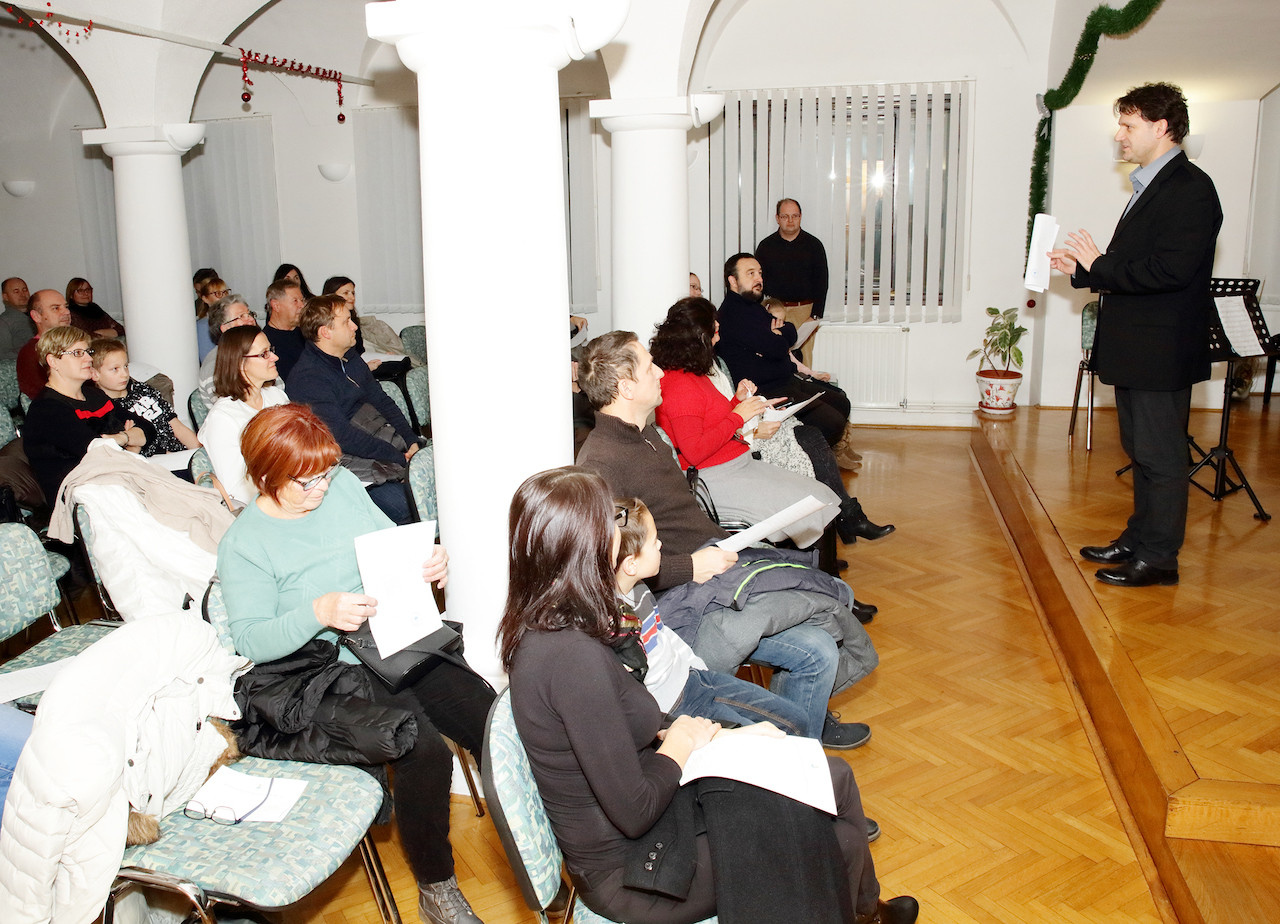 Božično-novoletni koncert učencev GŠ Brežice