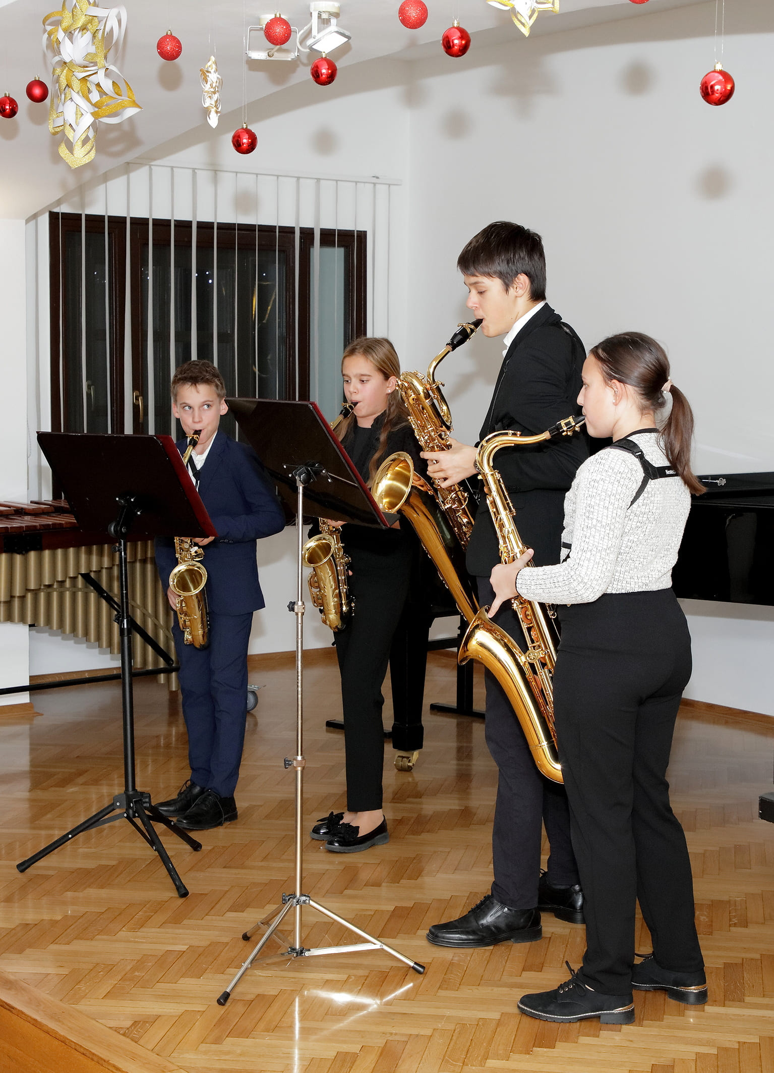 Božično novoletni koncert učencev GŠ Brežice