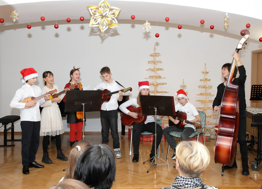 Božično novoletni koncert učencev GŠ Brežice
