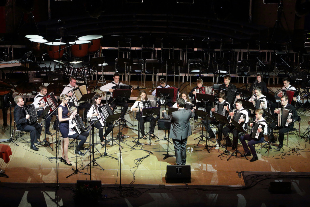 Harmonikarski orkester