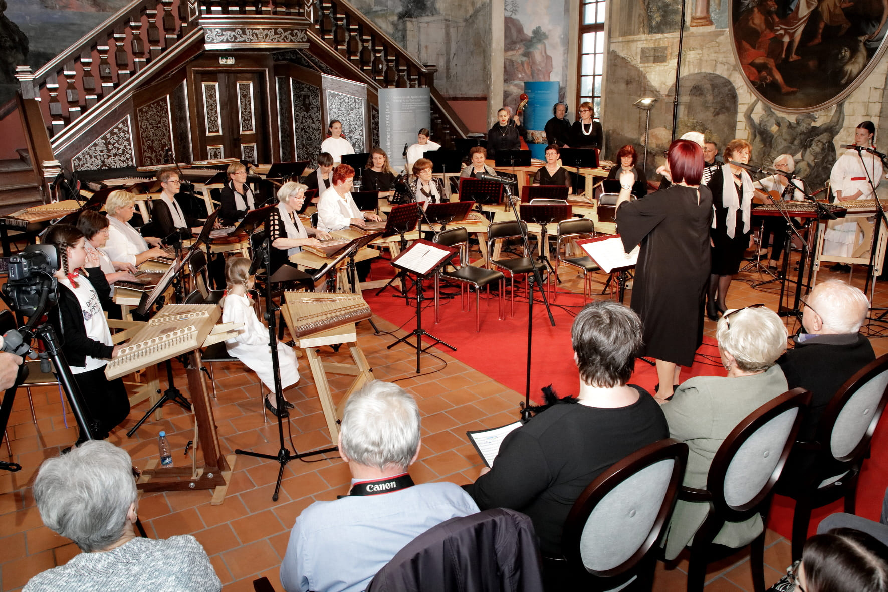 Koncert citrarskega orkestra Glasbene šole Brežice