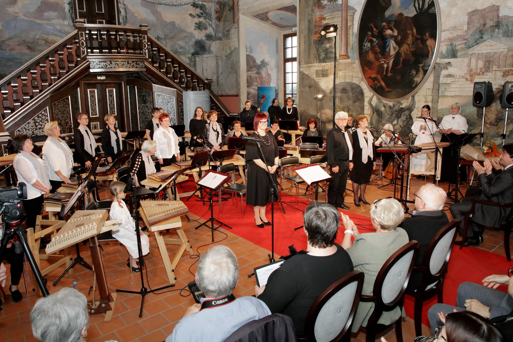 Koncert citrarskega orkestra Glasbene šole Brežice