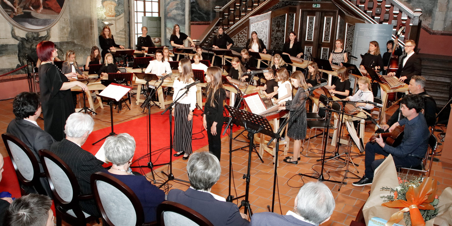 Koncert citrarskega orkestra Glasbene šole Brežice