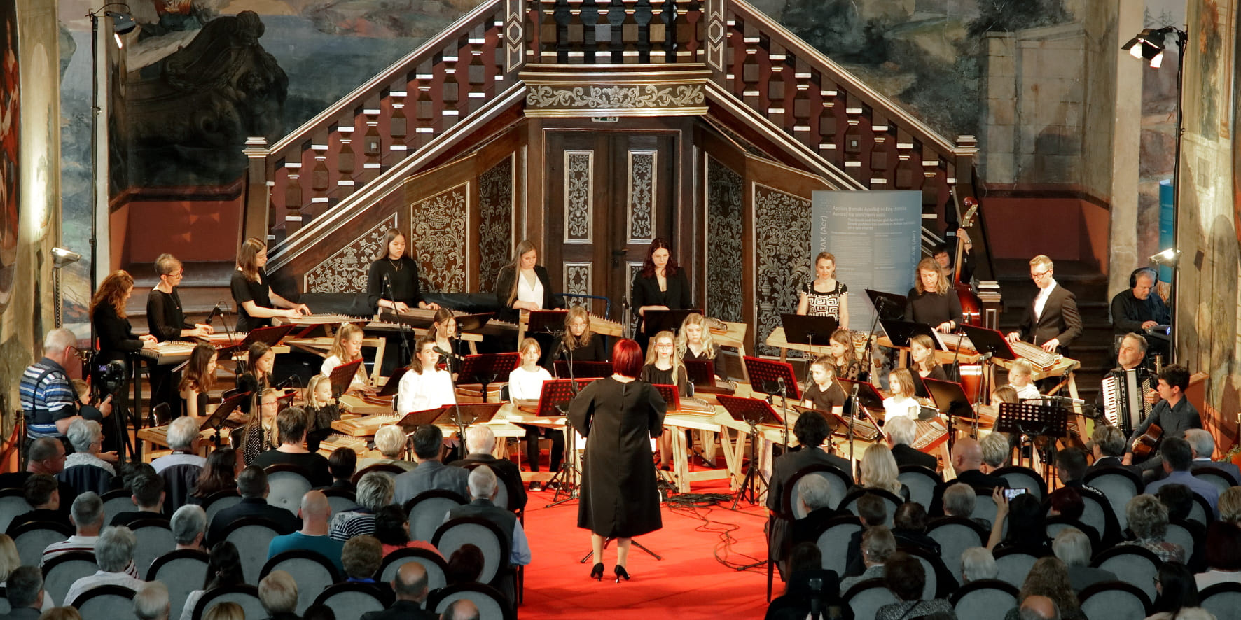 Koncert citrarskega orkestra Glasbene šole Brežice