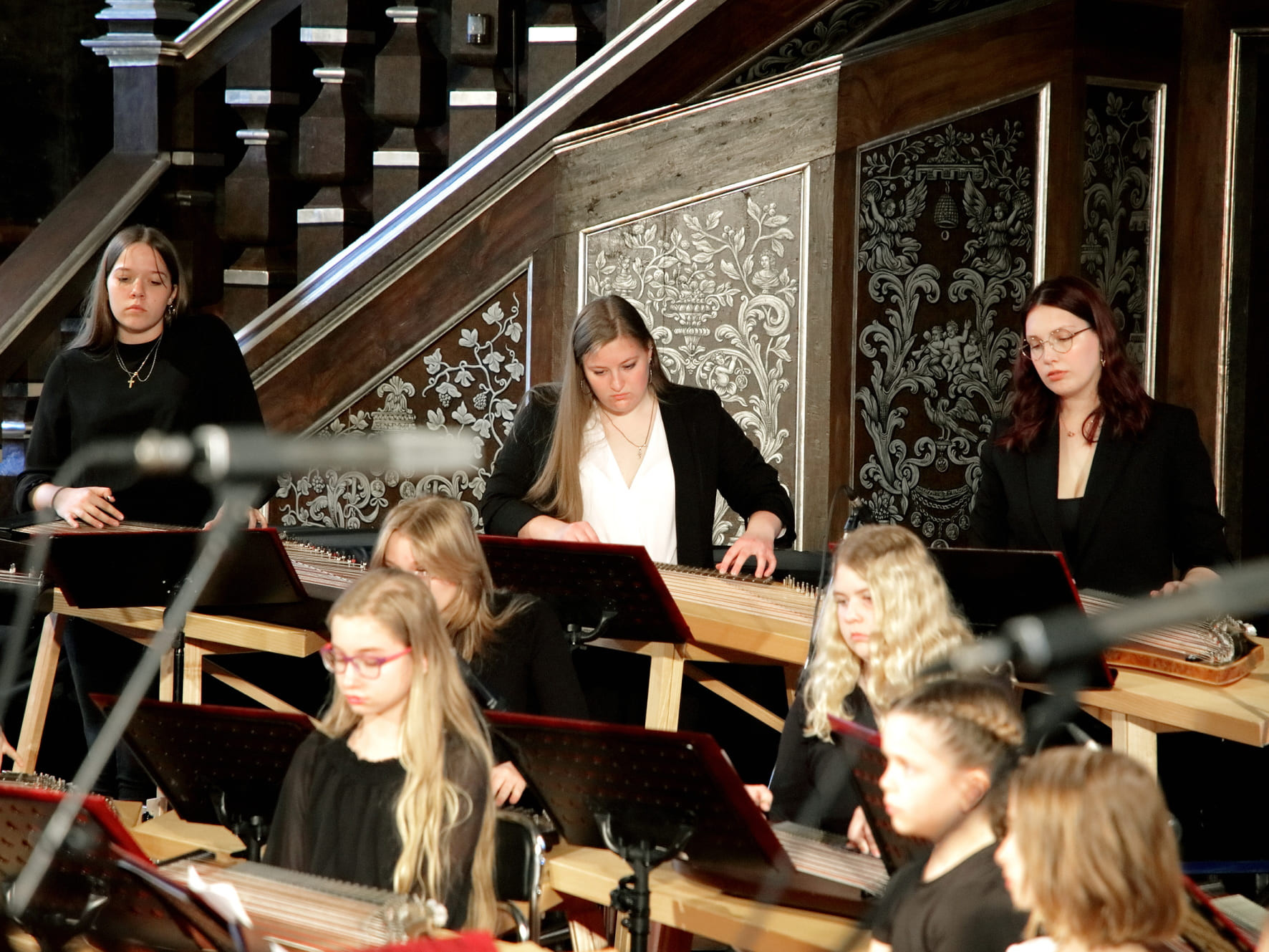Koncert citrarskega orkestra Glasbene šole Brežice