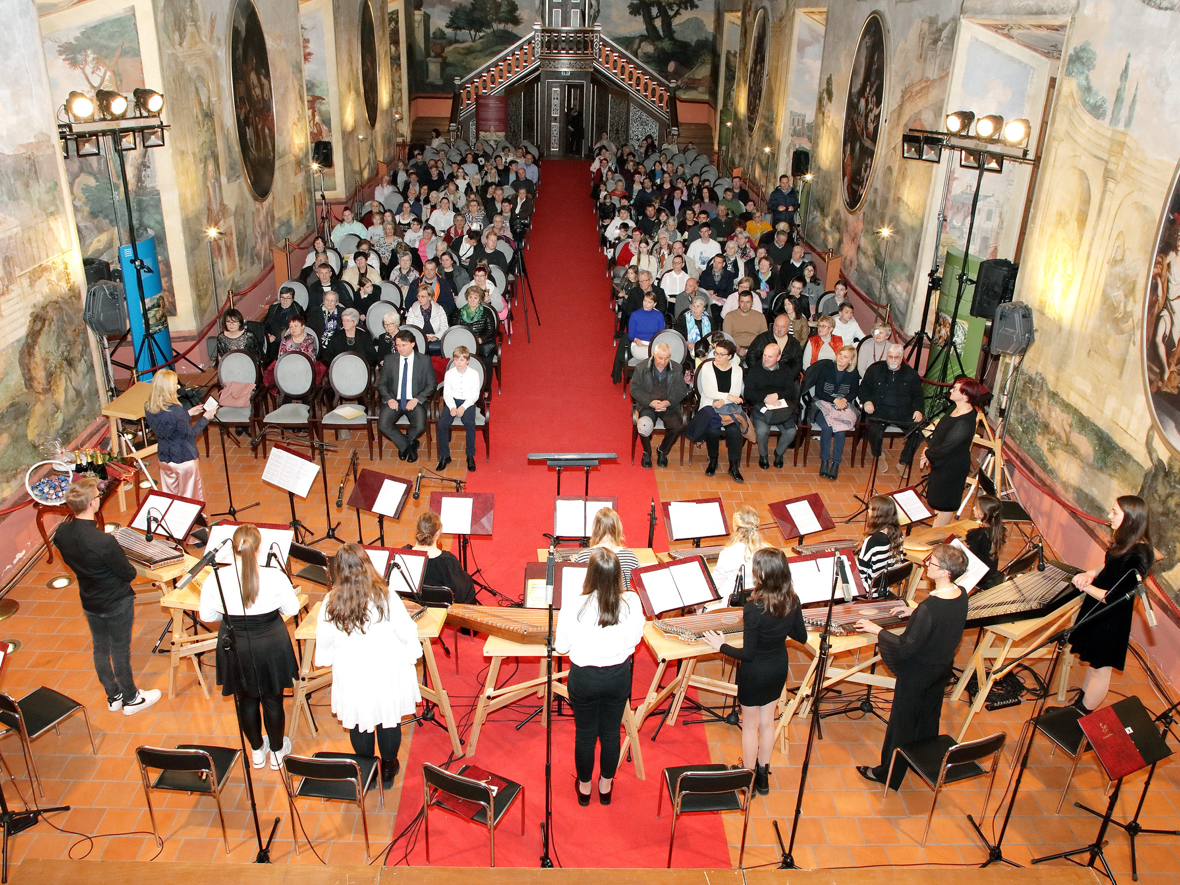 Koncert citrarskega orkestra: Ko strune citer zapojo