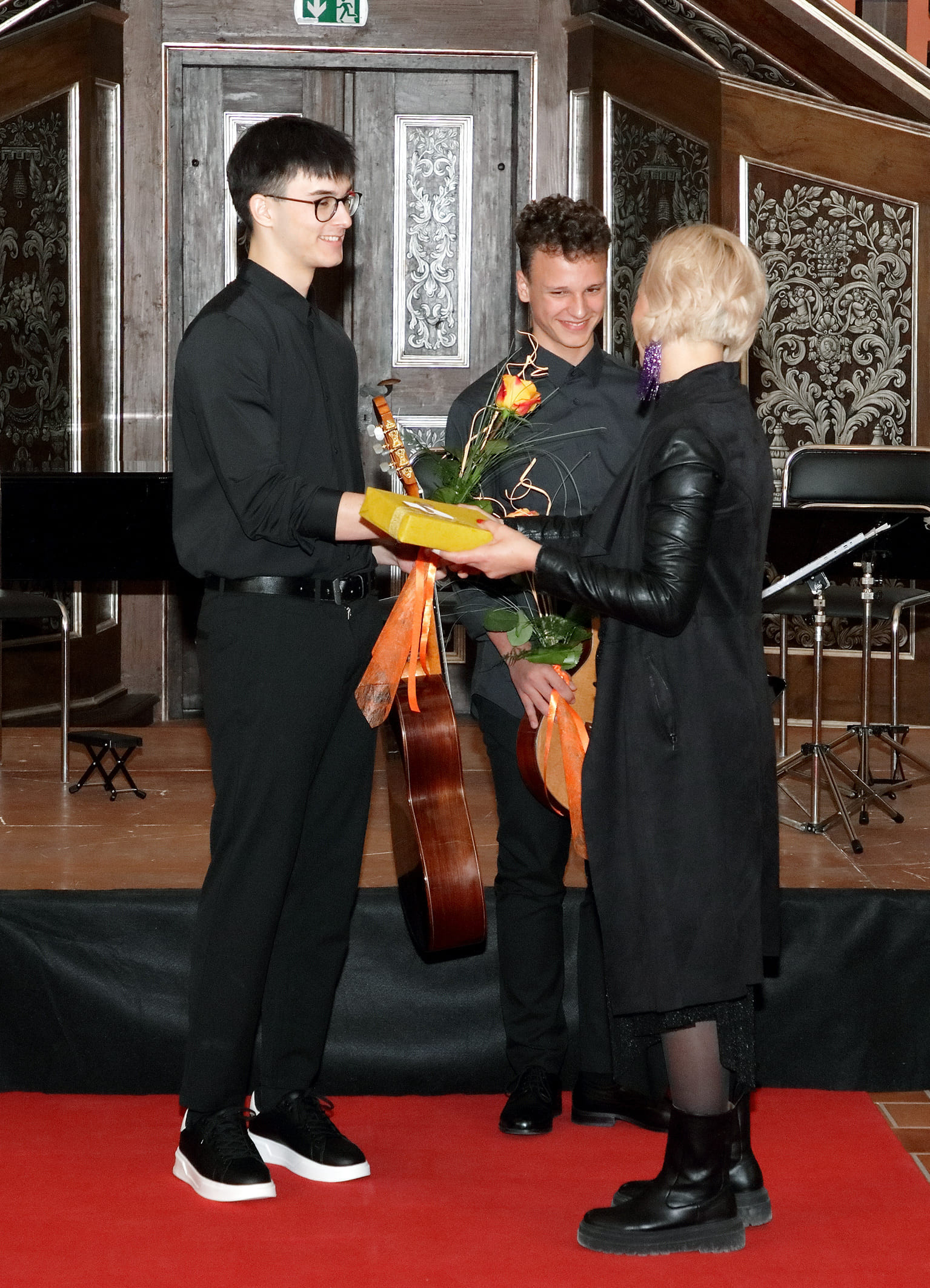 Koncert kitaristov: Matic Lazić, Martin Urek in ostali učenci prof. T. Vrandečića