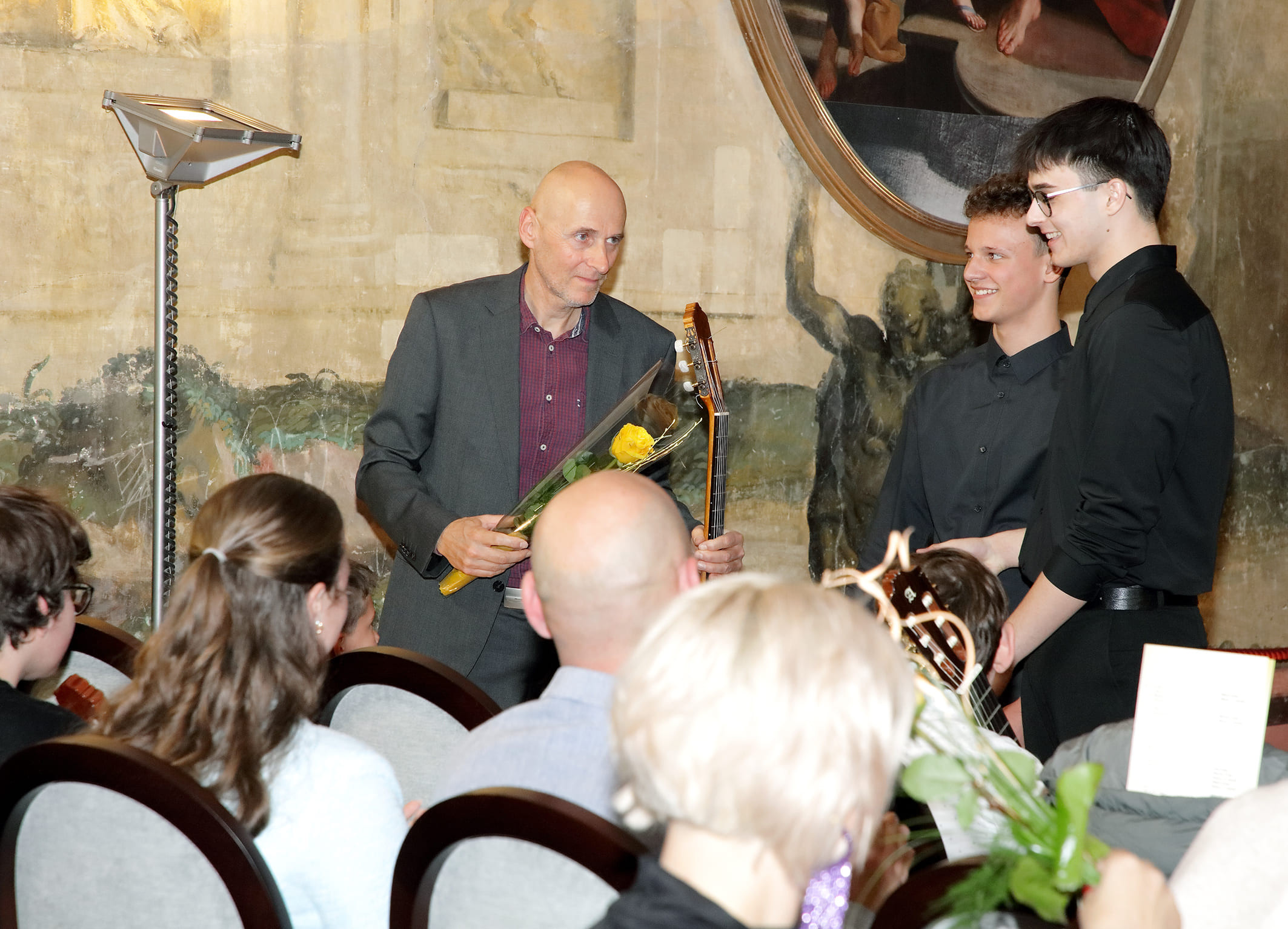 Koncert kitaristov: Matic Lazić, Martin Urek in ostali učenci prof. T. Vrandečića