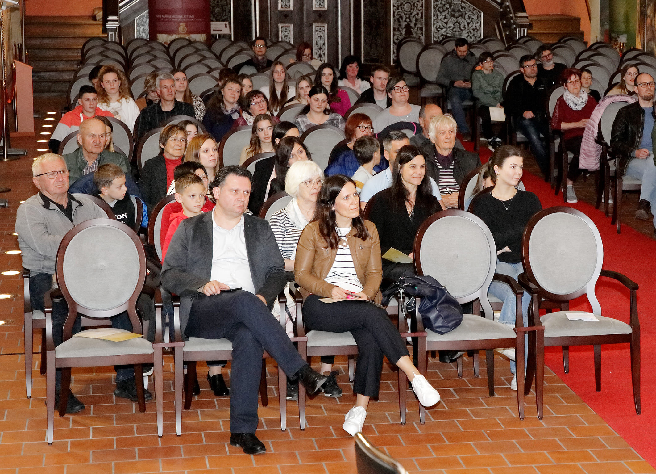 Koncert kitaristov: Matic Lazić, Martin Urek in ostali učenci prof. T. Vrandečića