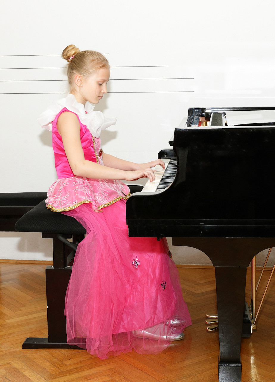 Koncert Naša prihodnost - 8. 3. 2019