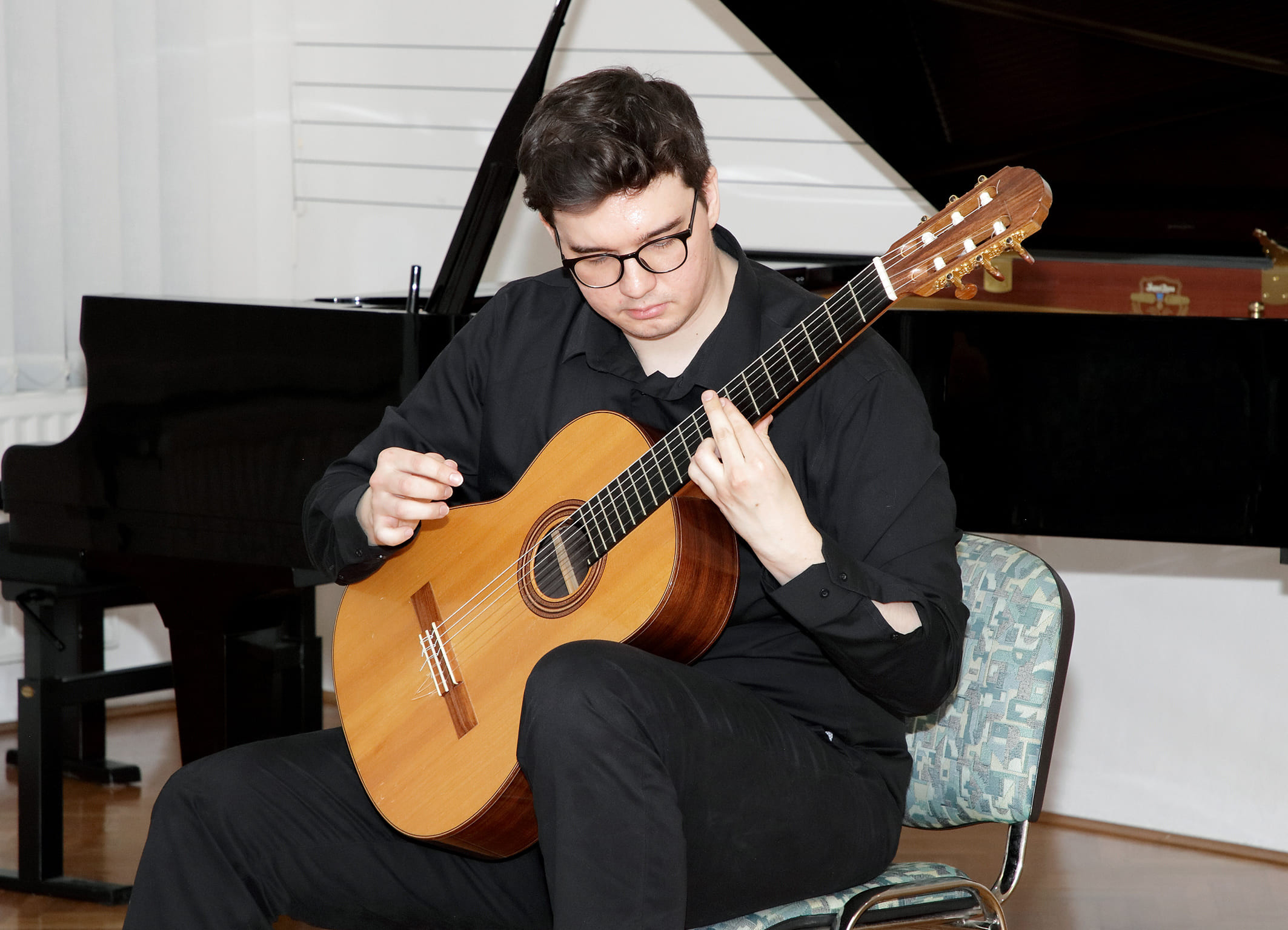 Koncert nekdanjih učencev Glasbene šole Brežice