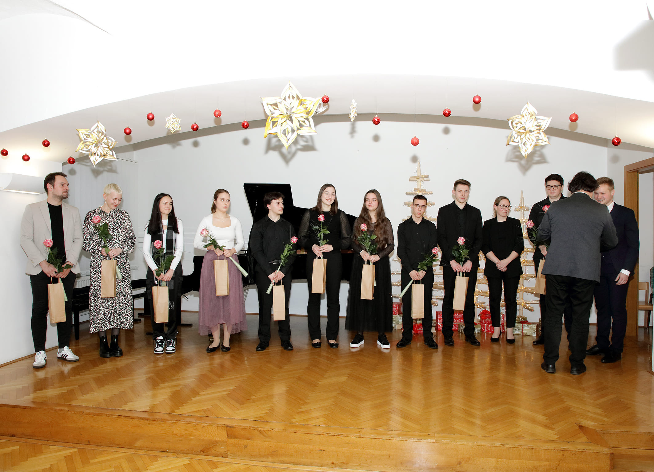 Koncert nekdanjih učencev Glasbene šole Brežice