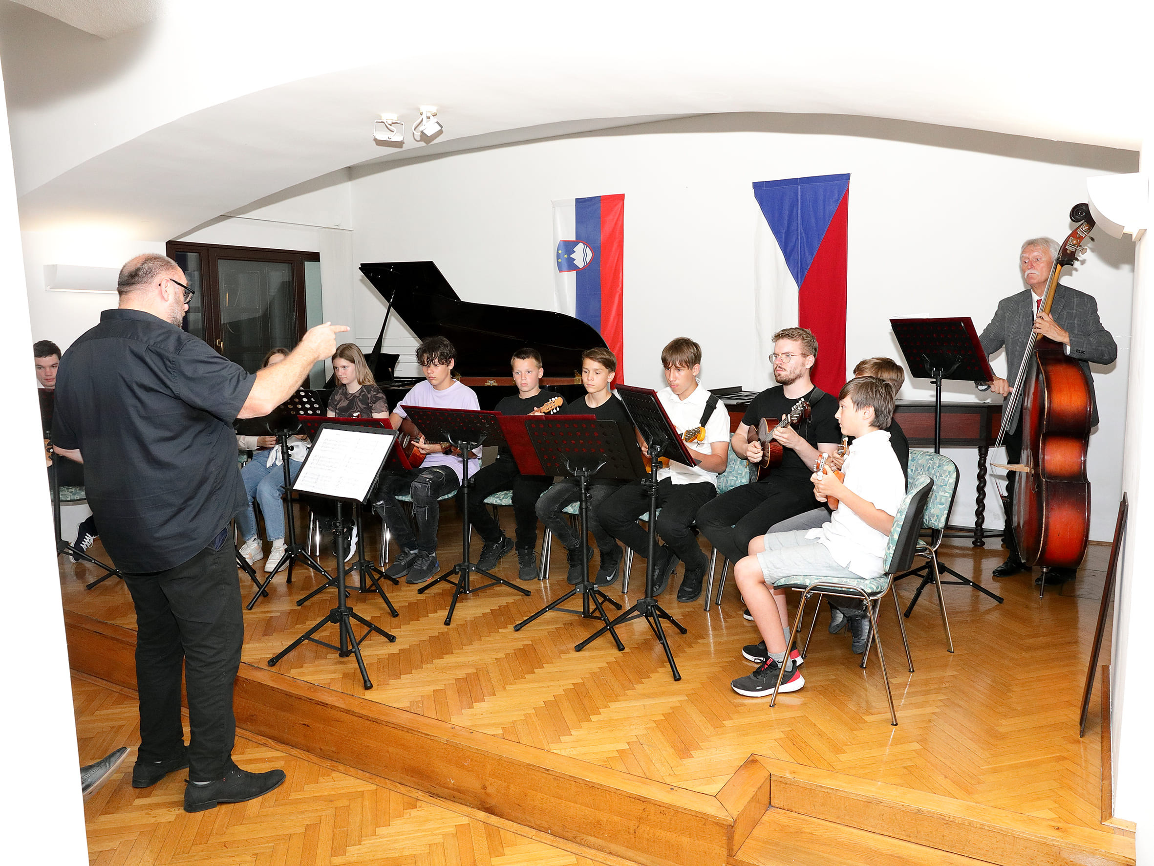 Koncert ob 20 letnici sodelovanja prijateljskih šol GŠ Brežice in ZUŠ Dobřany