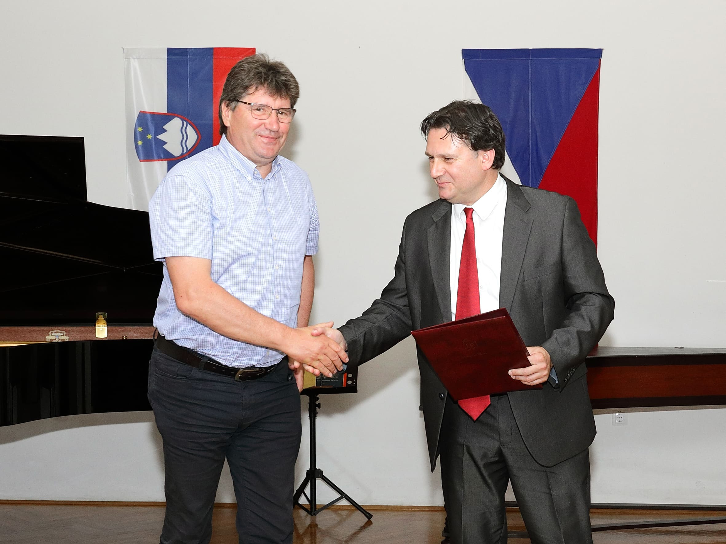 Koncert ob 20 letnici sodelovanja prijateljskih šol GŠ Brežice in ZUŠ Dobřany