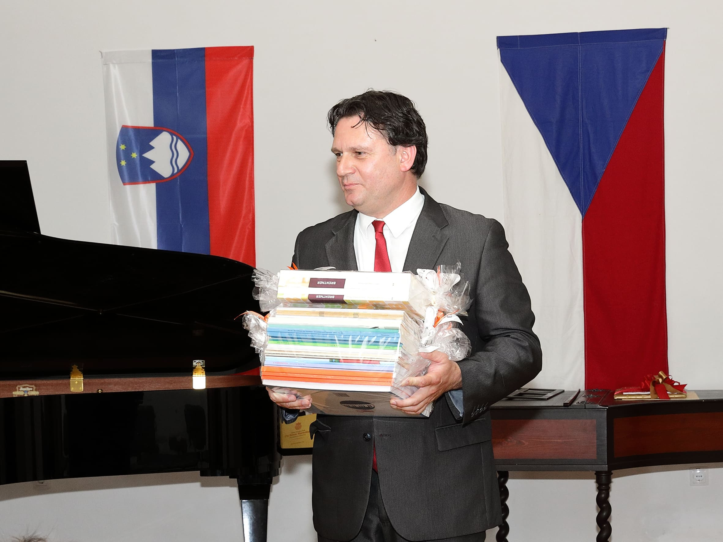 Koncert ob 20 letnici sodelovanja prijateljskih šol GŠ Brežice in ZUŠ Dobřany