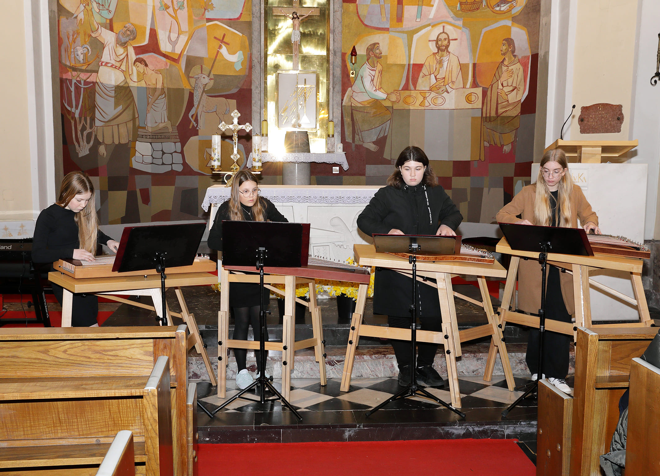 Koncert »Ob materinskem dnevu« 2026