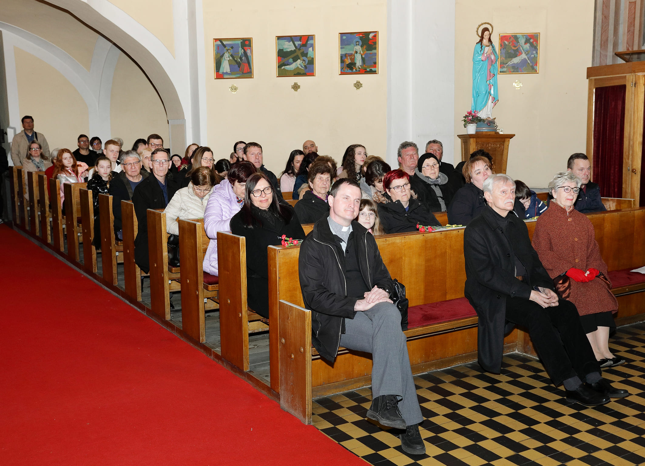 Koncert »Ob materinskem dnevu«