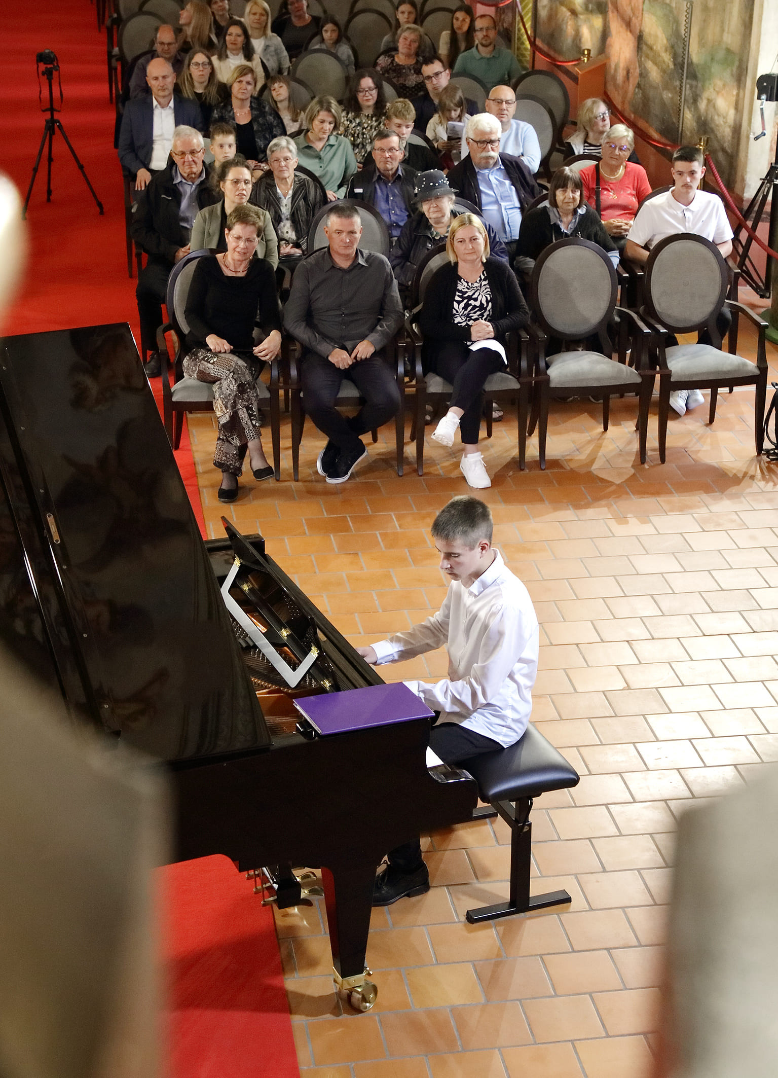 Koncert ob zaključku šolanja Miha Knez