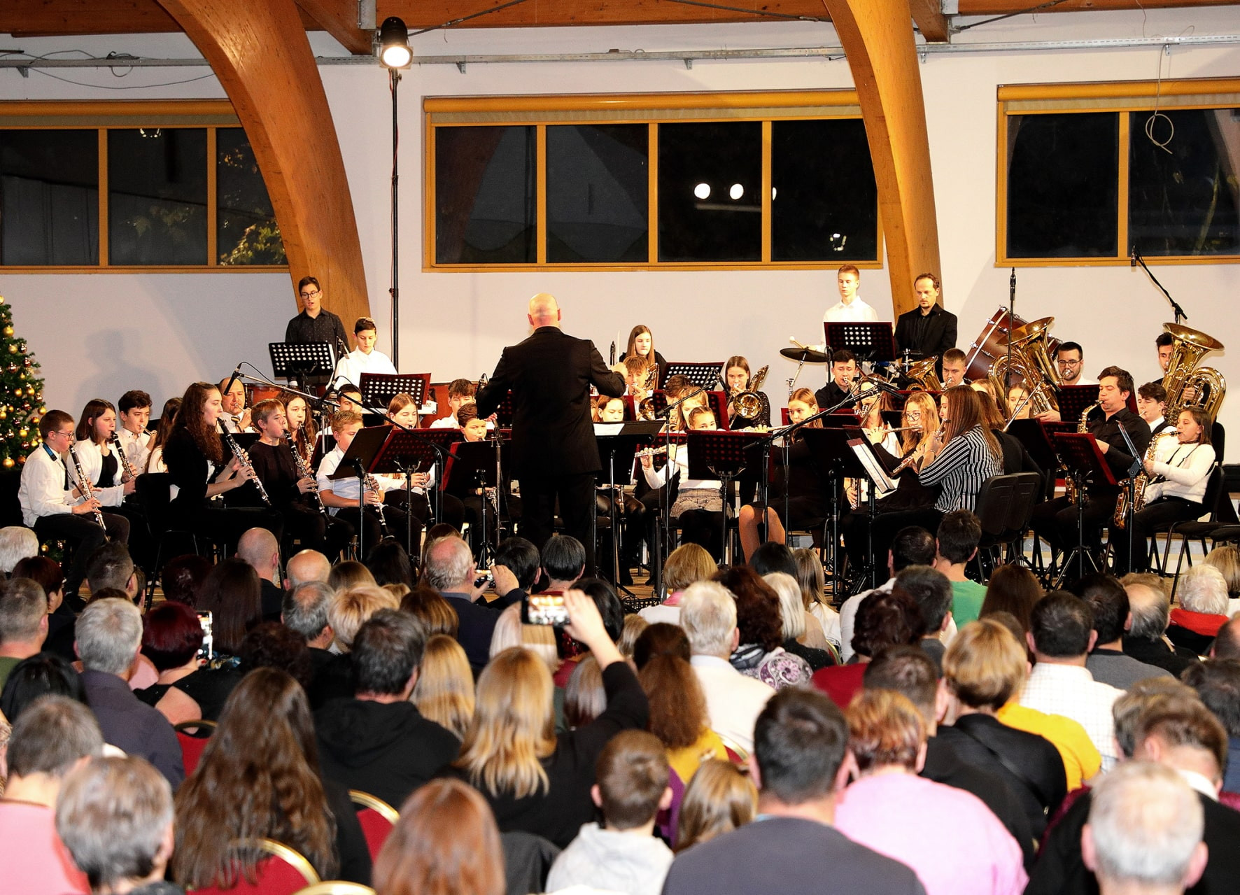 Koncert orkestrov in Solzic