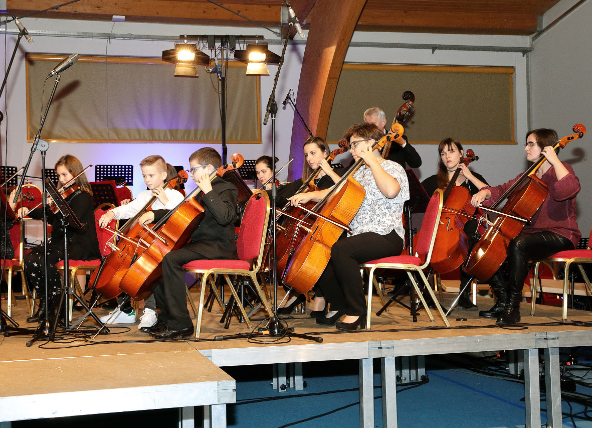 Koncert orkestrov in Solzic december 2018