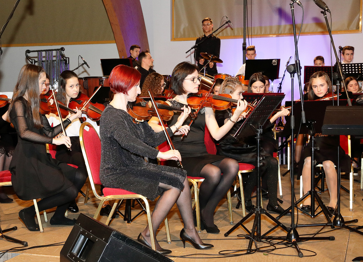 Koncert orkestrov in Solzic december 2018