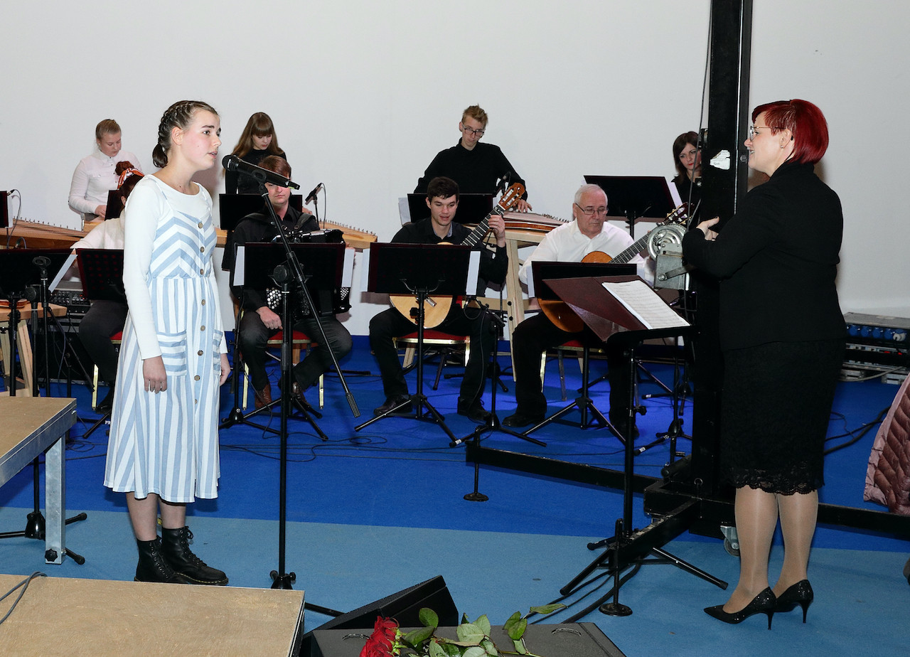 Koncert orkestrov in vokalne skupine Solzice 2019