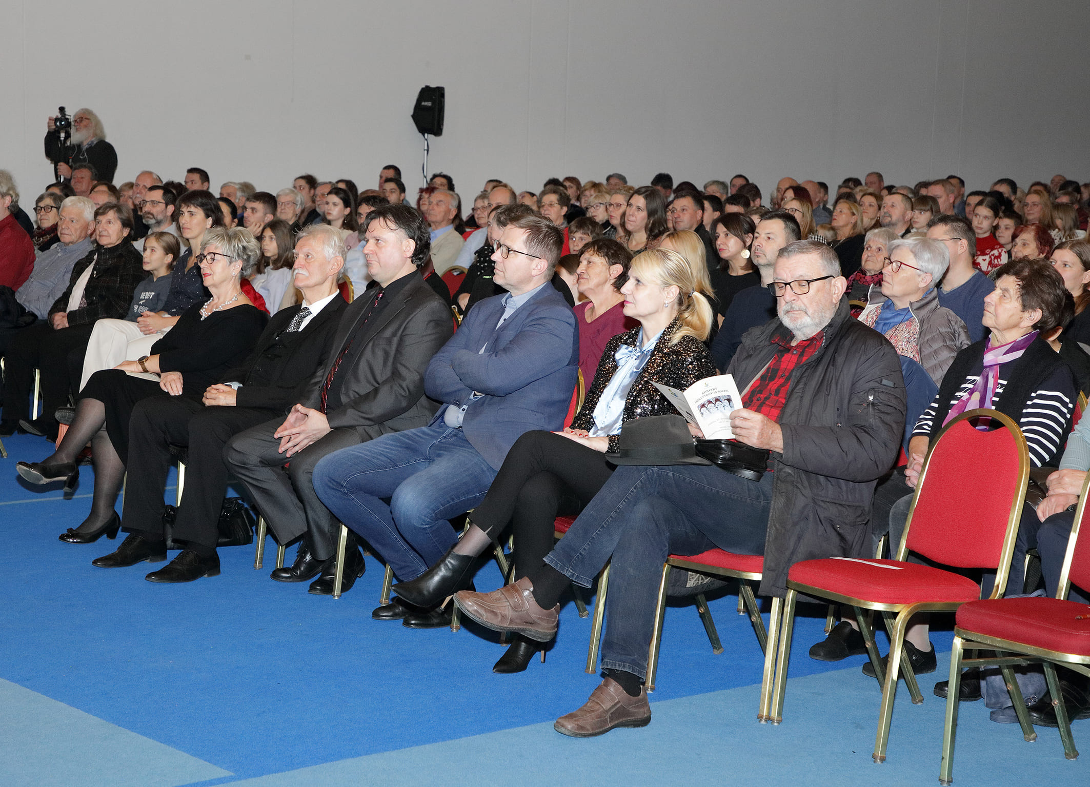 Koncert orkestrov in zbora