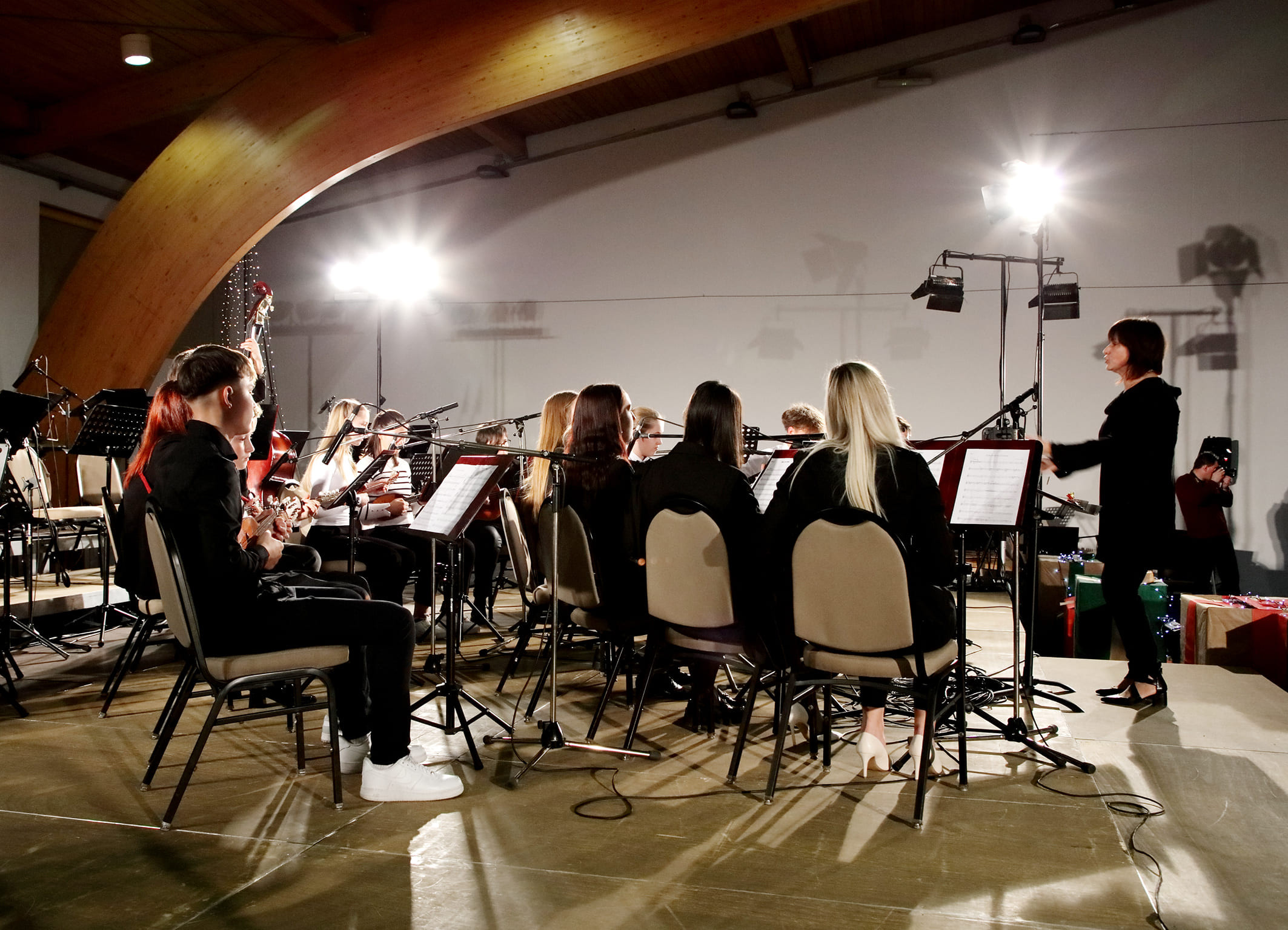 Koncert orkestrov in zborov