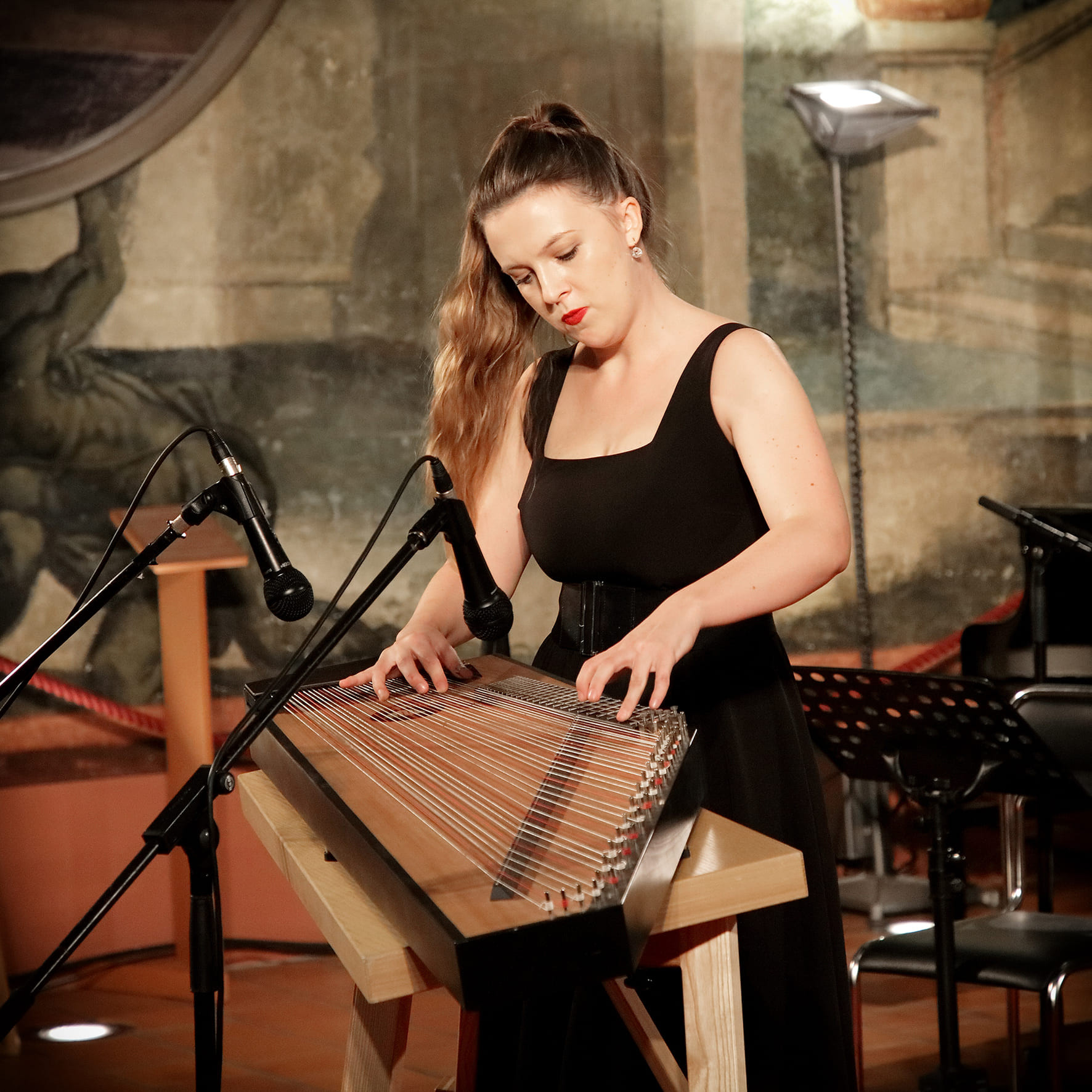 Koncert učiteljev Glasbene šole Brežice