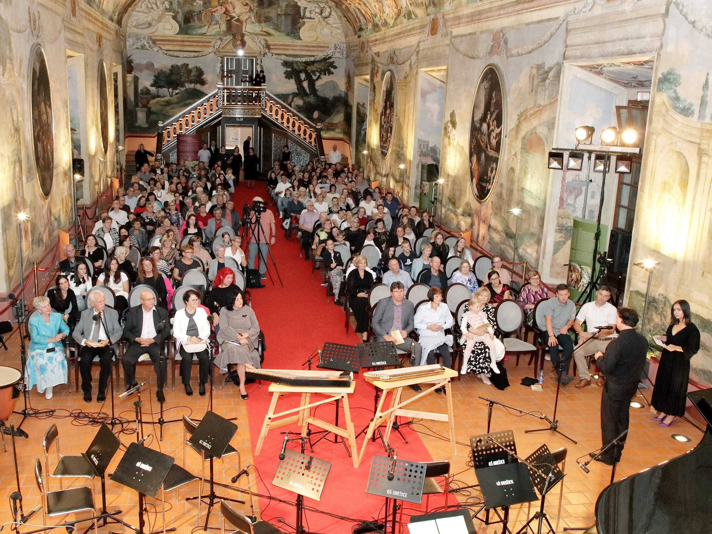 Koncert učiteljev Glasbene šole Brežice
