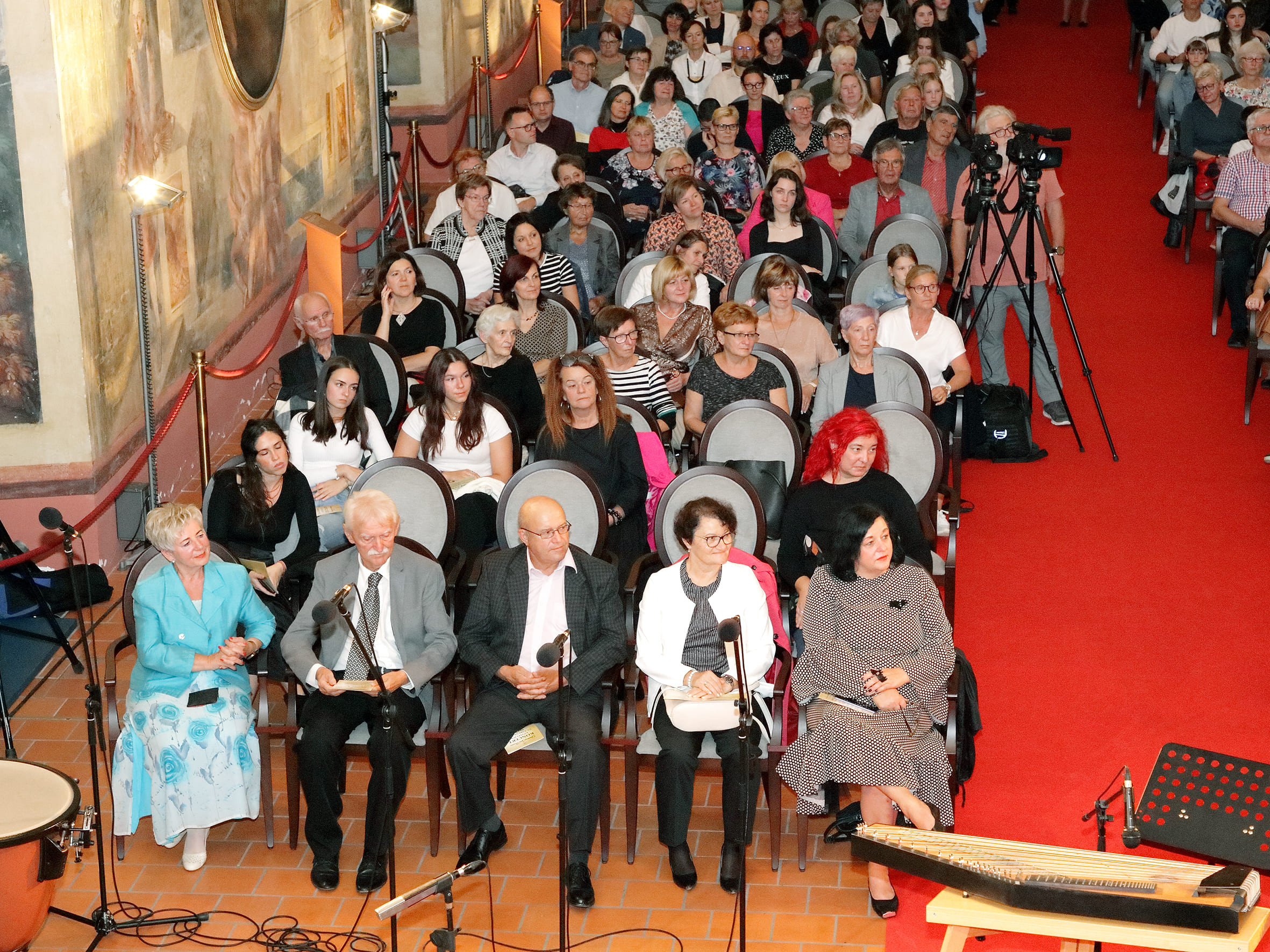 Koncert učiteljev Glasbene šole Brežice