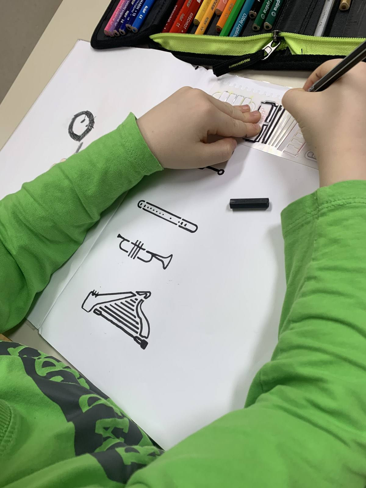 Naša prihodnost nastaja z glasbo in domišljijo