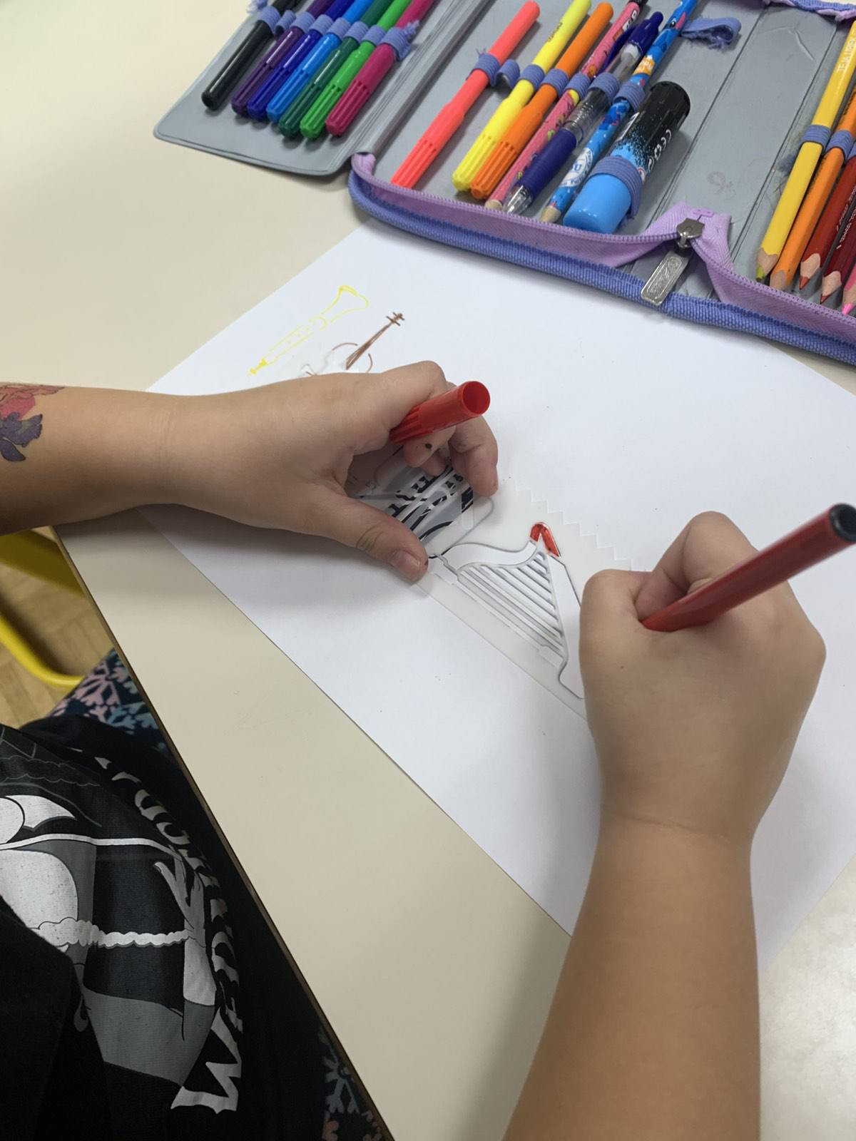 Naša prihodnost nastaja z glasbo in domišljijo