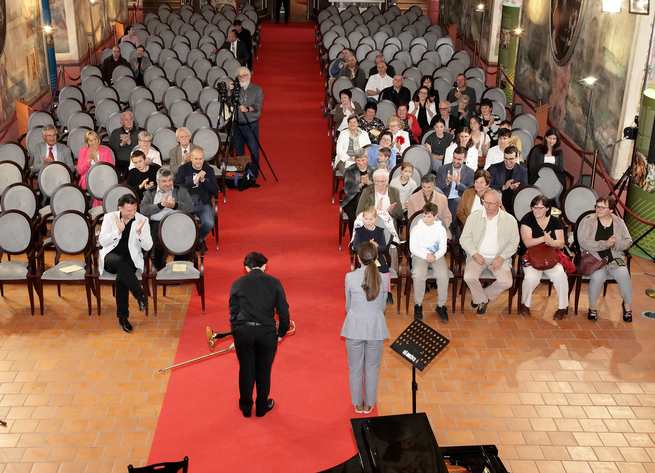 Predmaturitetni recital pozavnista Antona Ajstra