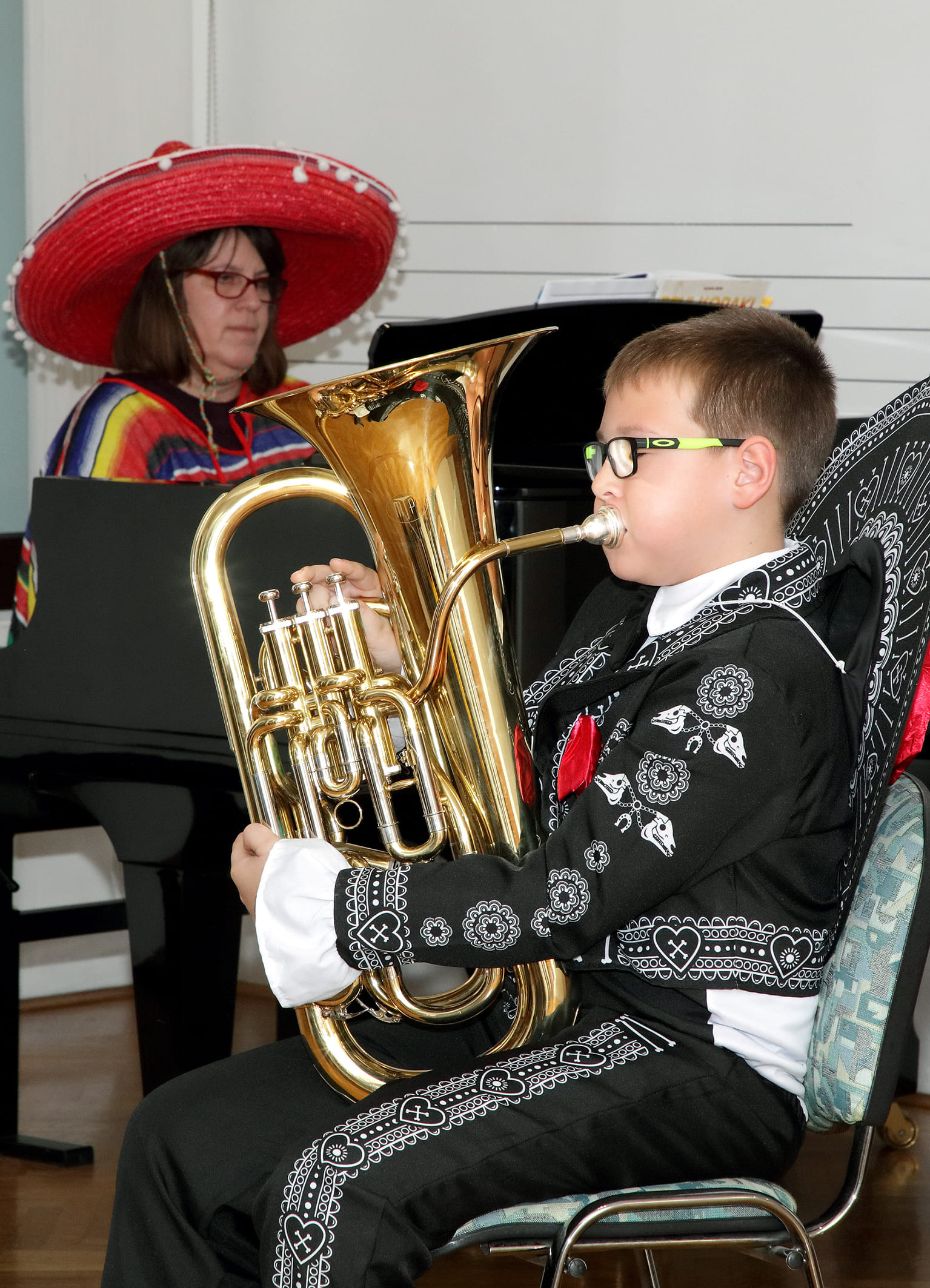 Pustni koncert Naša prihodnost