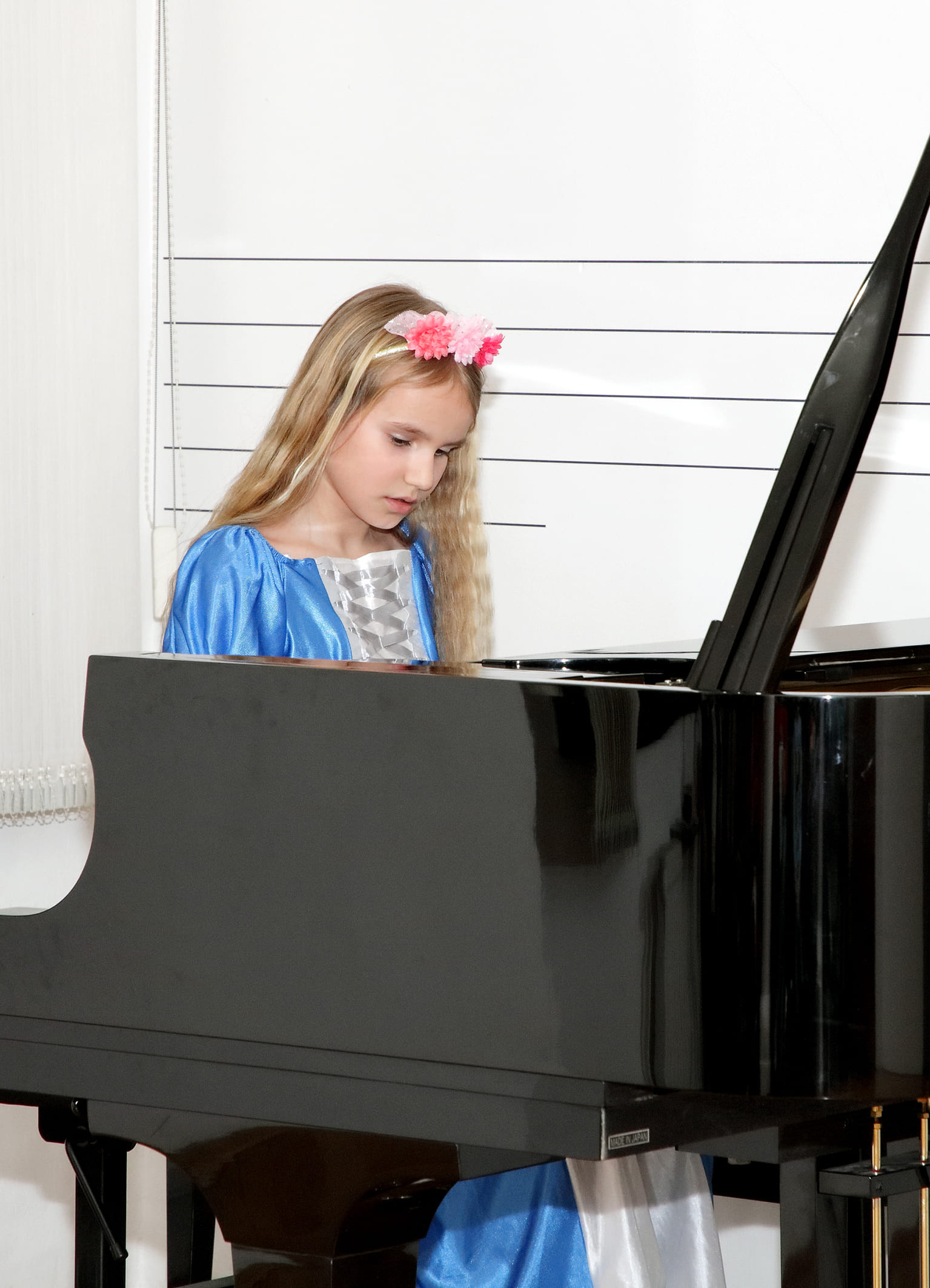 Pustni koncert Naša prihodnost